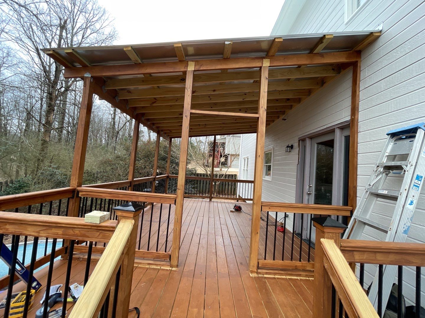 Balmoral Estates Screened Deck  by Pillar and Pine