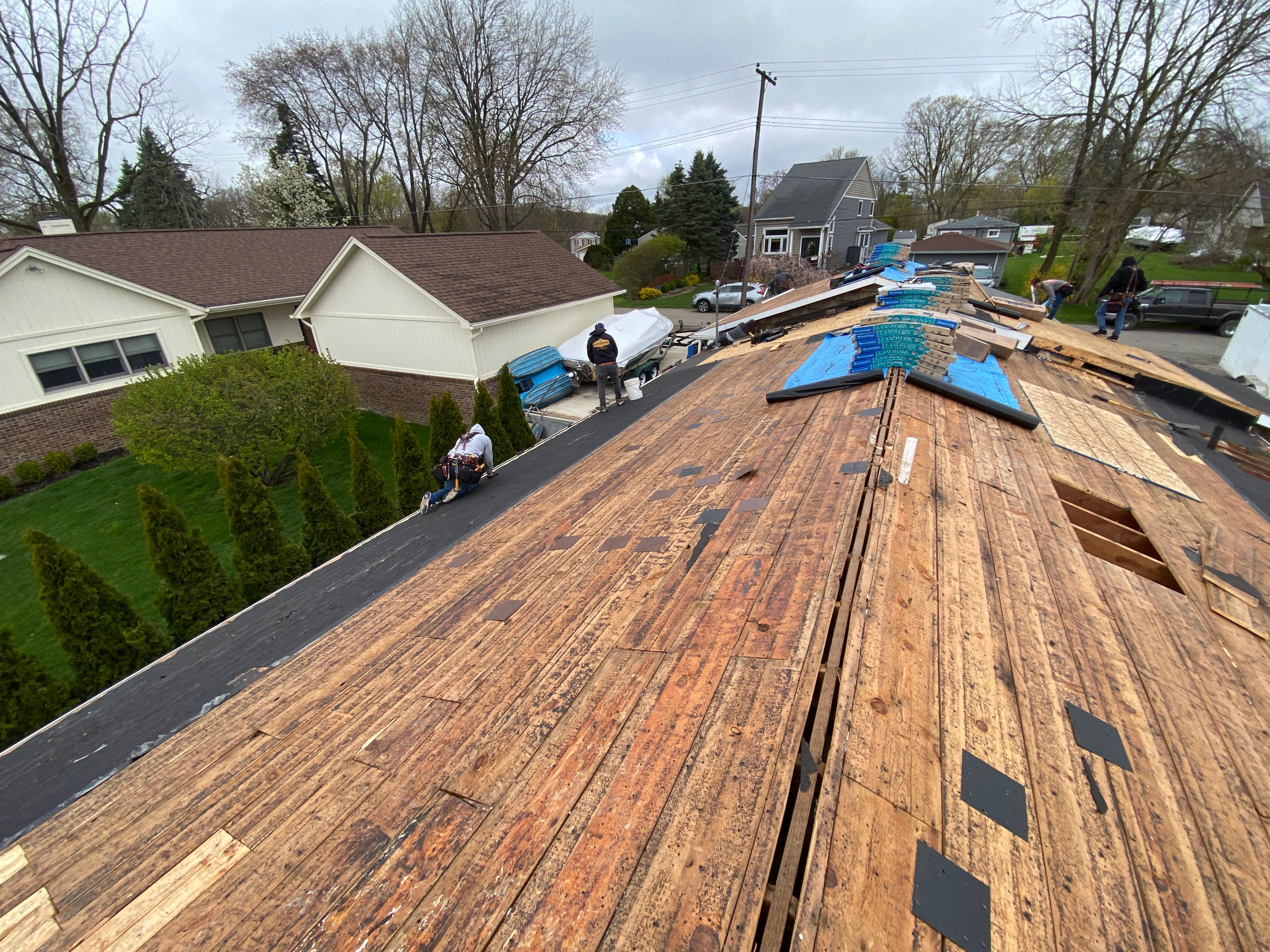 Roof Replacement using CertainTeed Landmark by 180 Contractors