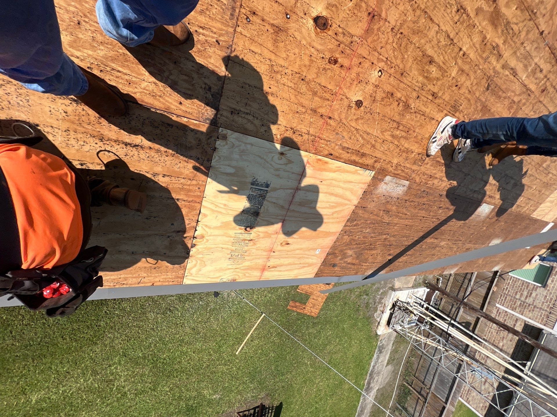 Residential Roofing Installation using Owen's Corning Duration (Lifetime) Shingles by Roof Repair Company