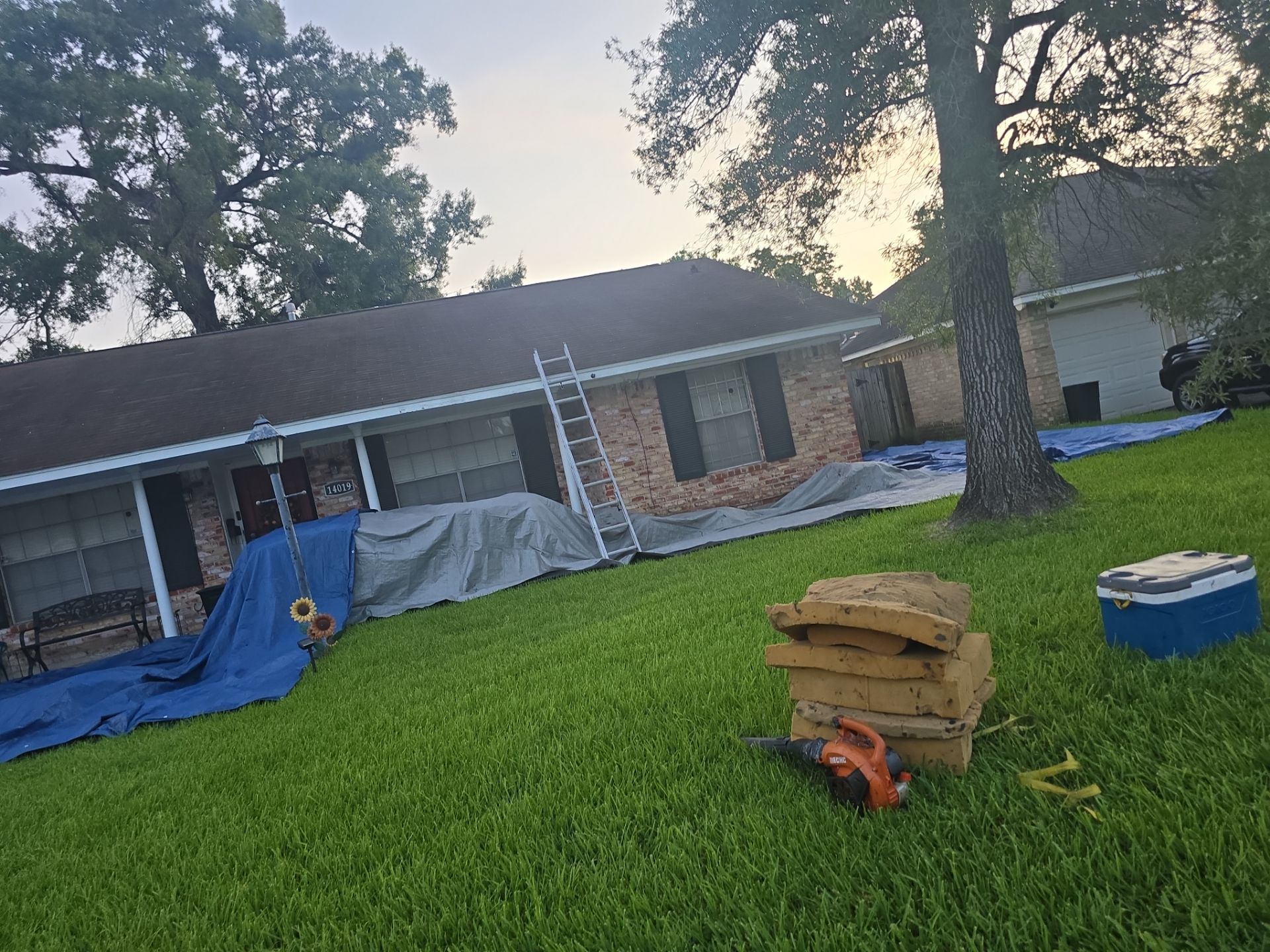 Roof Replacement Houston by Roof Repair Company