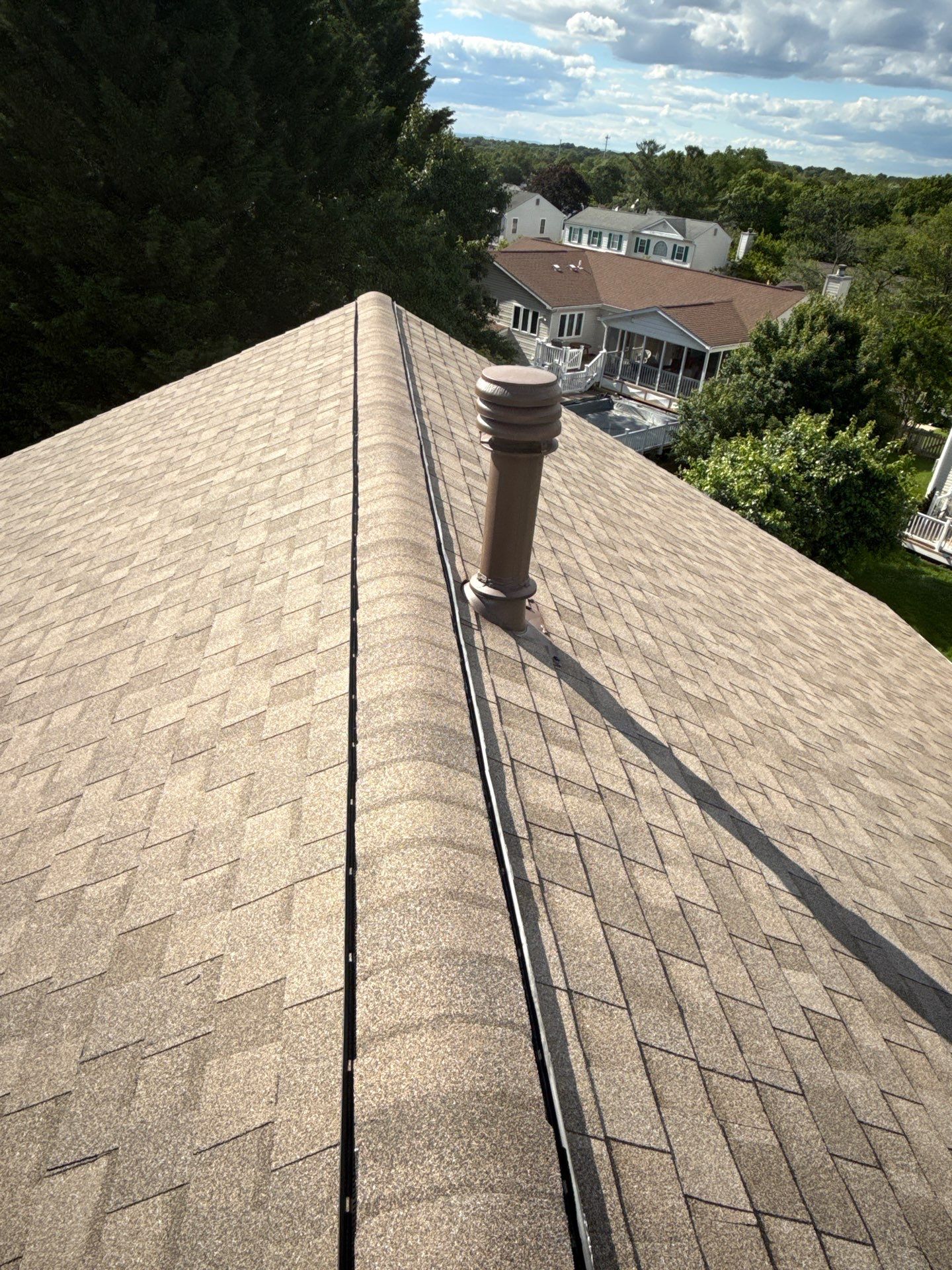 Fairfax: Residential Roof Replacement with CertainTeed Landmark Shingles in Sunrise Cedar by RM Banning, Inc.