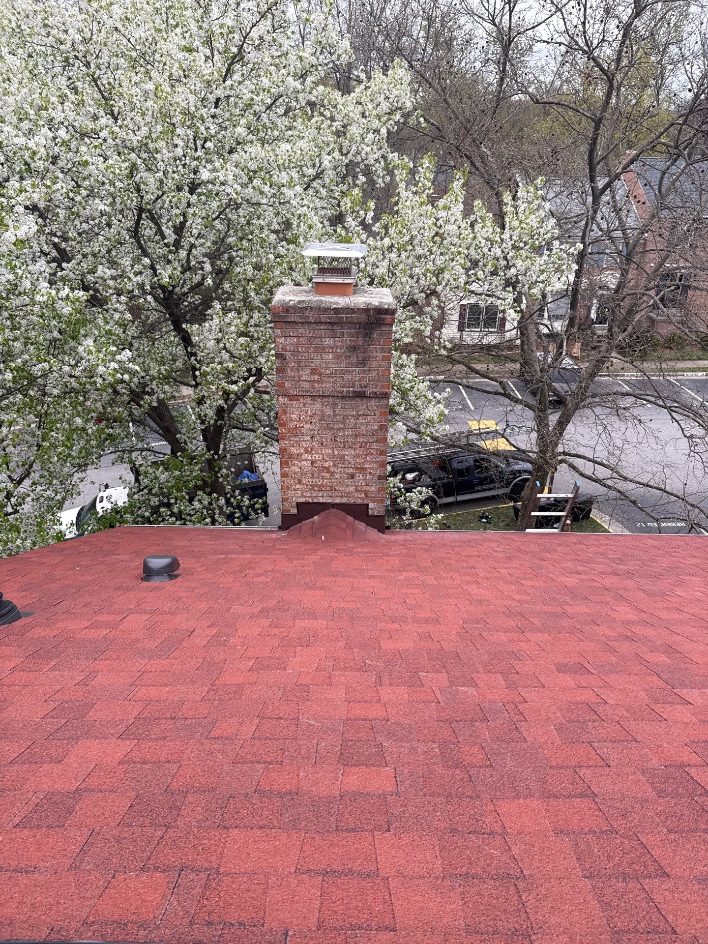 Springfield: Residential Roof Replacement with CertainTeed Landmark Pro in Max Def Red Oak by RM Banning, Inc.