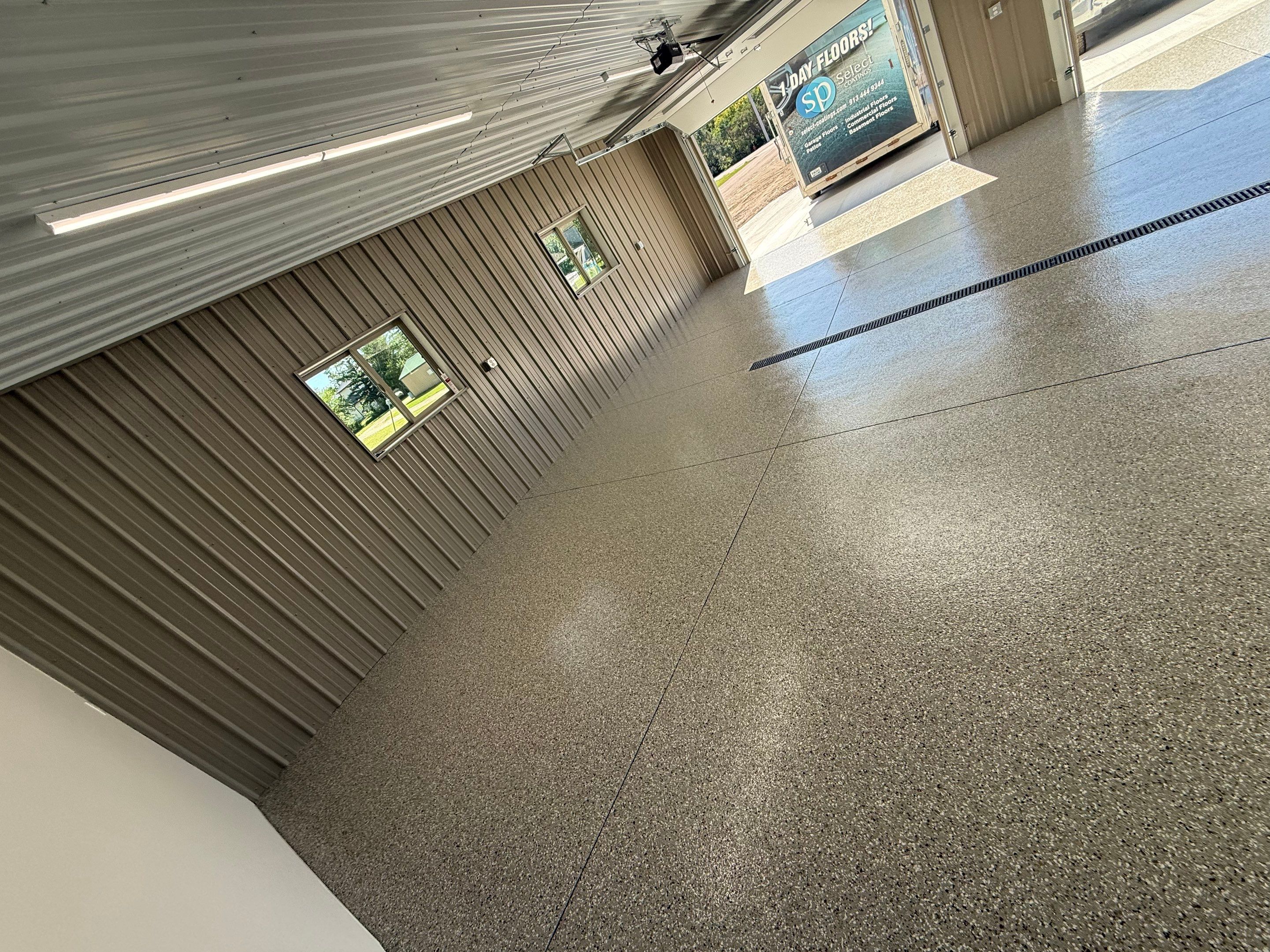 Creekbed Flake Coating in Woonsocket, SD by Select Painting, Coatings & Garage Cabinets