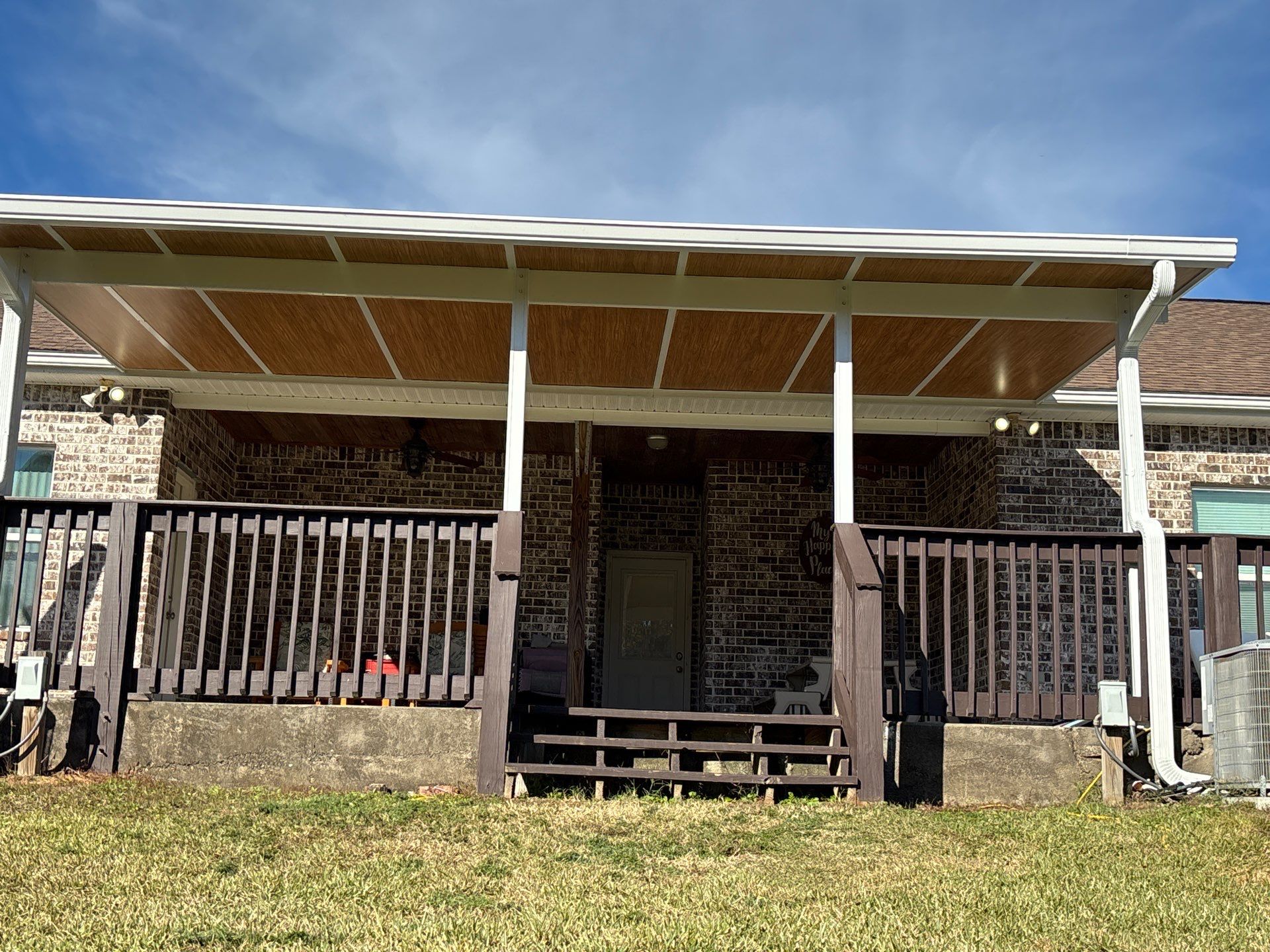 Titan Sunrooms featured photo.