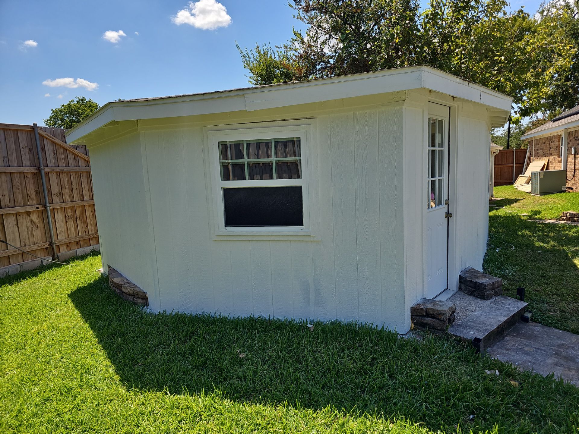 Project in Garland by EL-GC LLC 