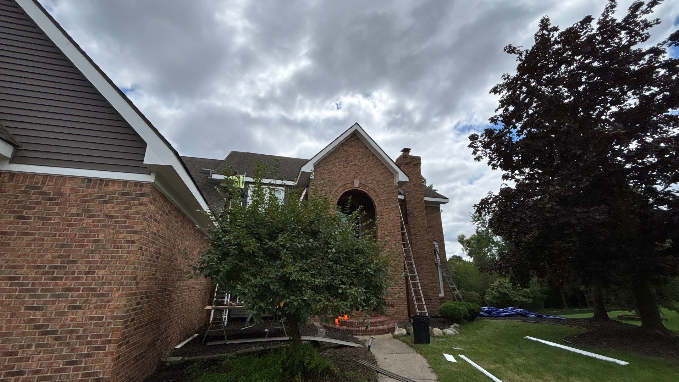 Siding Replacement using Alside Odyssey D4" Flagship Brown by 180 Contractors