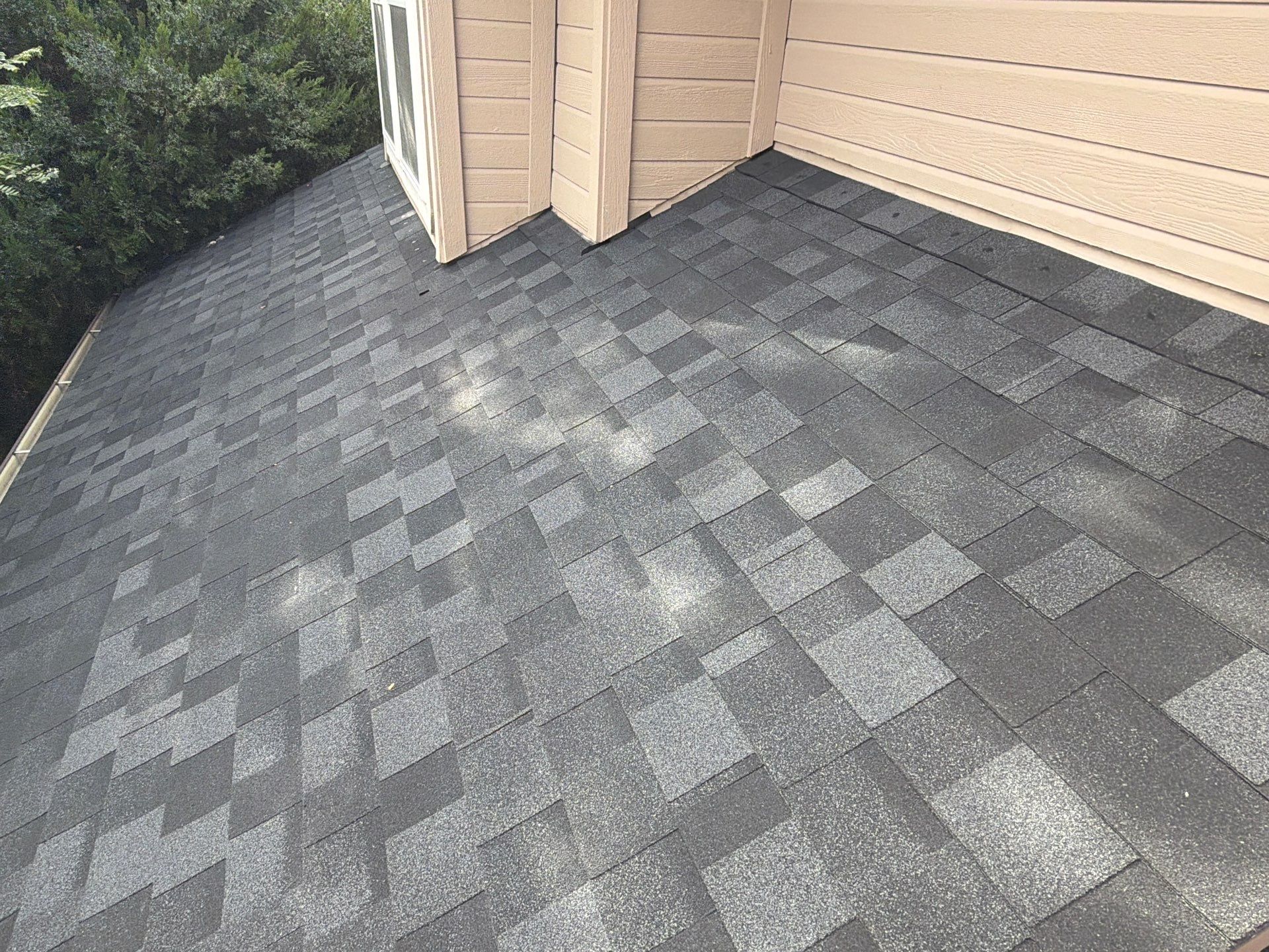 Residential Roof Replacement in Meridian Featuring Charcoal Architectural Shingles by Olive Roofing