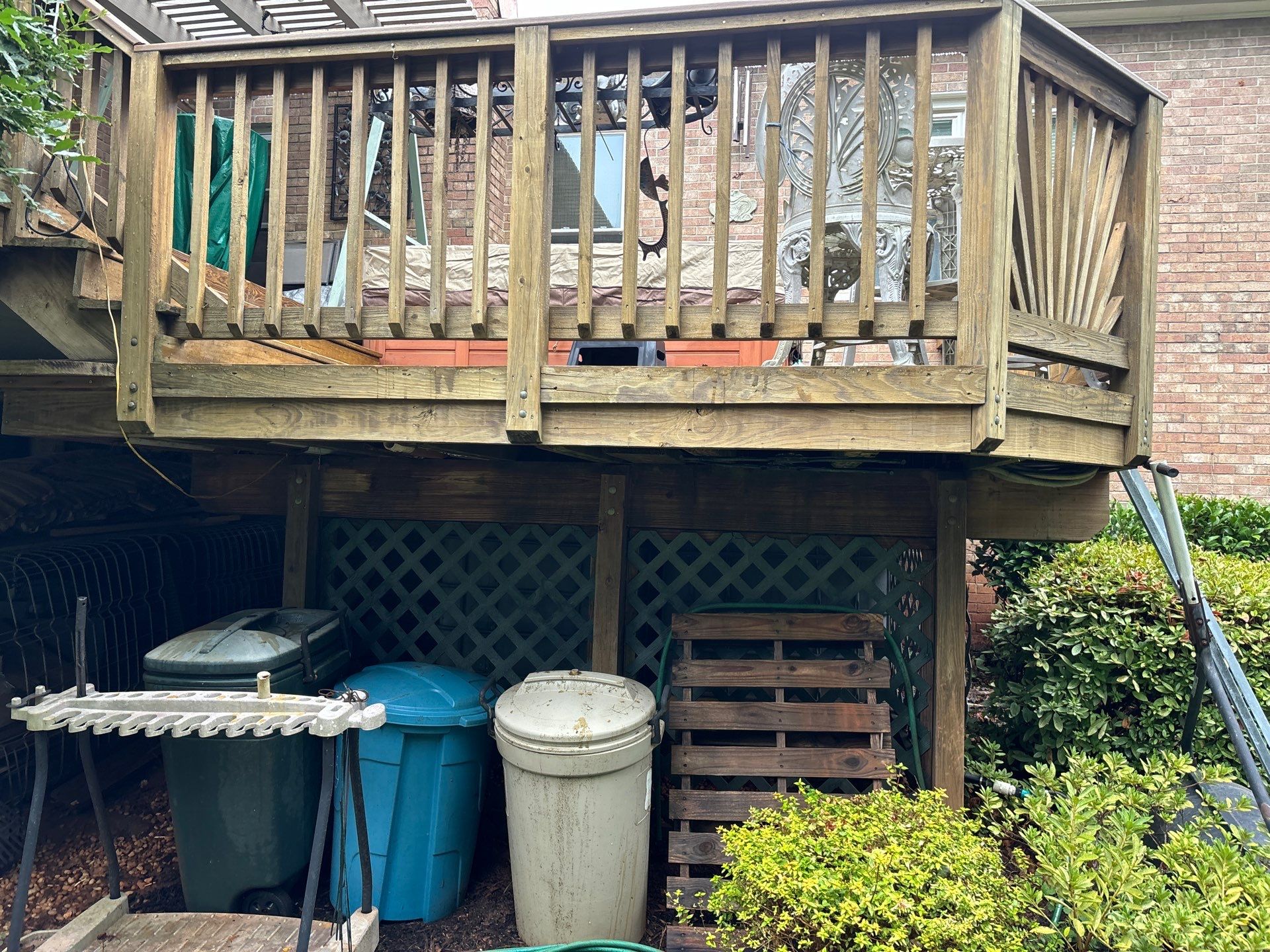 Deck using Wood Sealant by DuraSeal