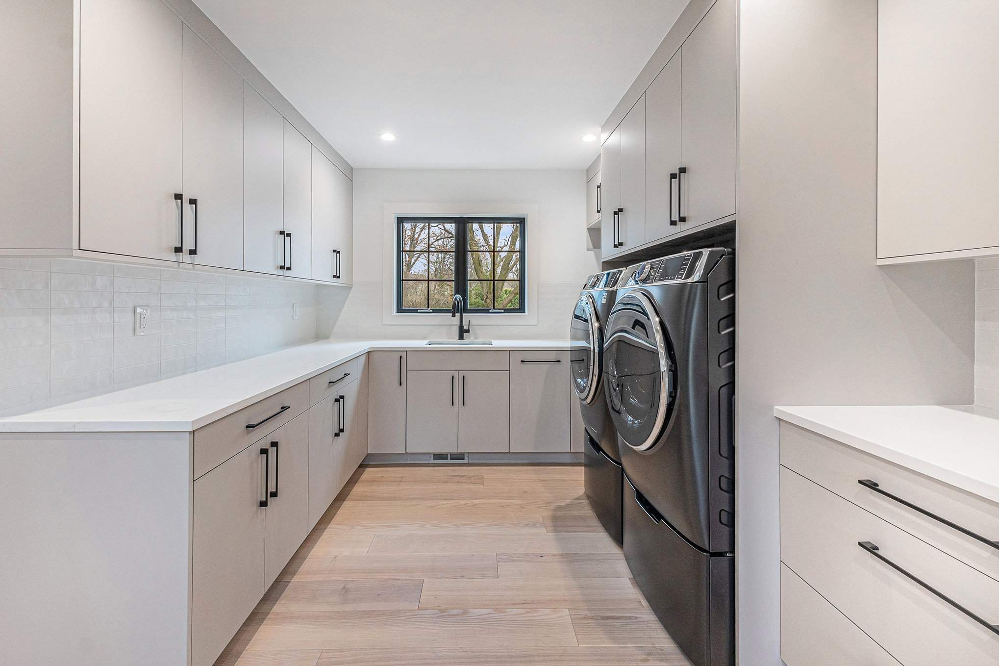 Private Residence - Exterior & Interior Remodel  by Bloomfield Construction & Restoration