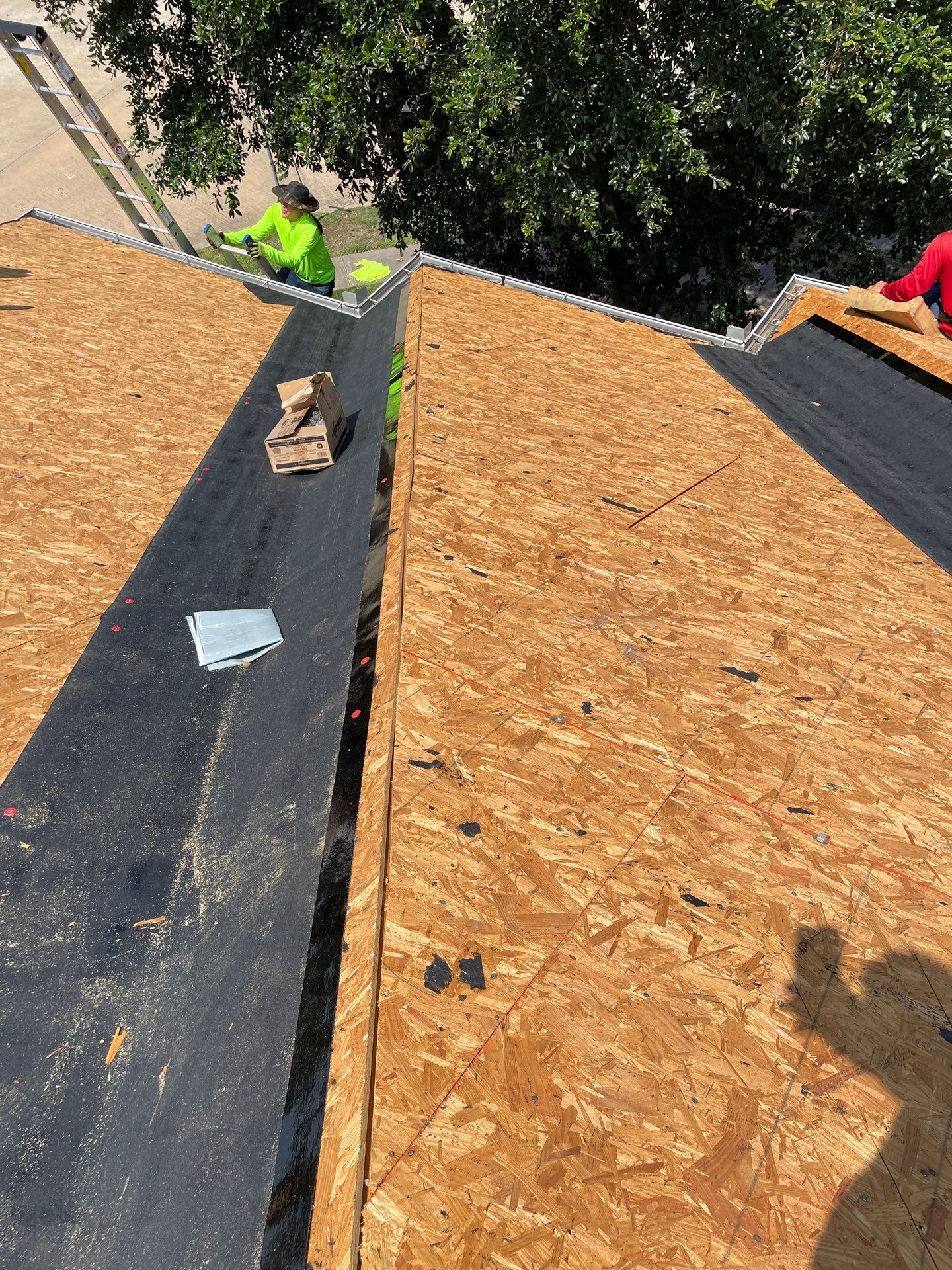 Residential Roofing Installation using Owen's Corning Duration (Lifetime) Shingles by Roof Repair Company