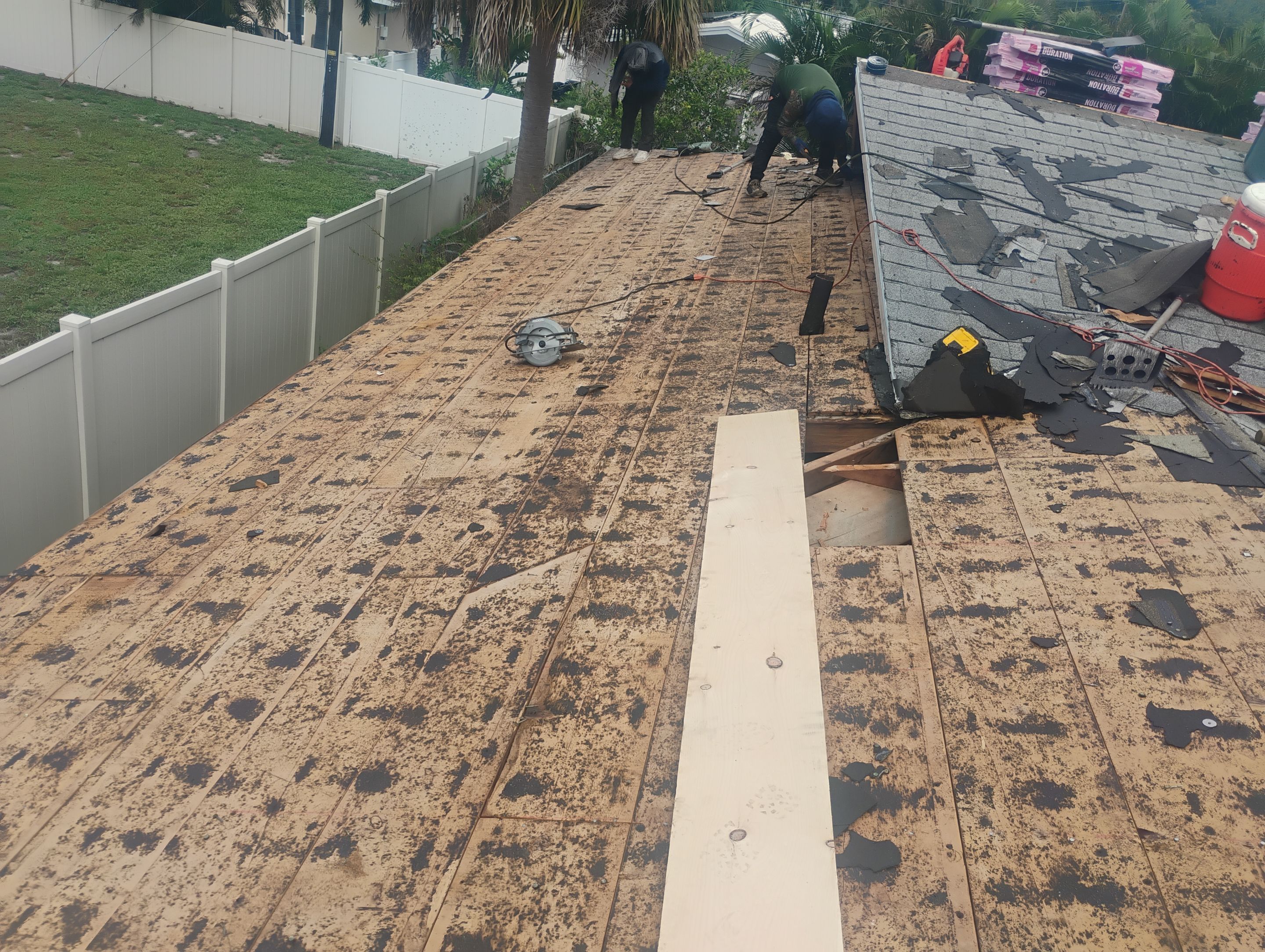 Project in Seminole 33776 by Mitchell Roofing Company LLC