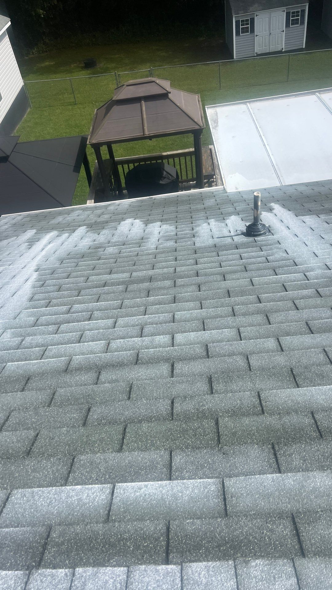 Project in Amelia Court House by Roof Maxx of Midlothian