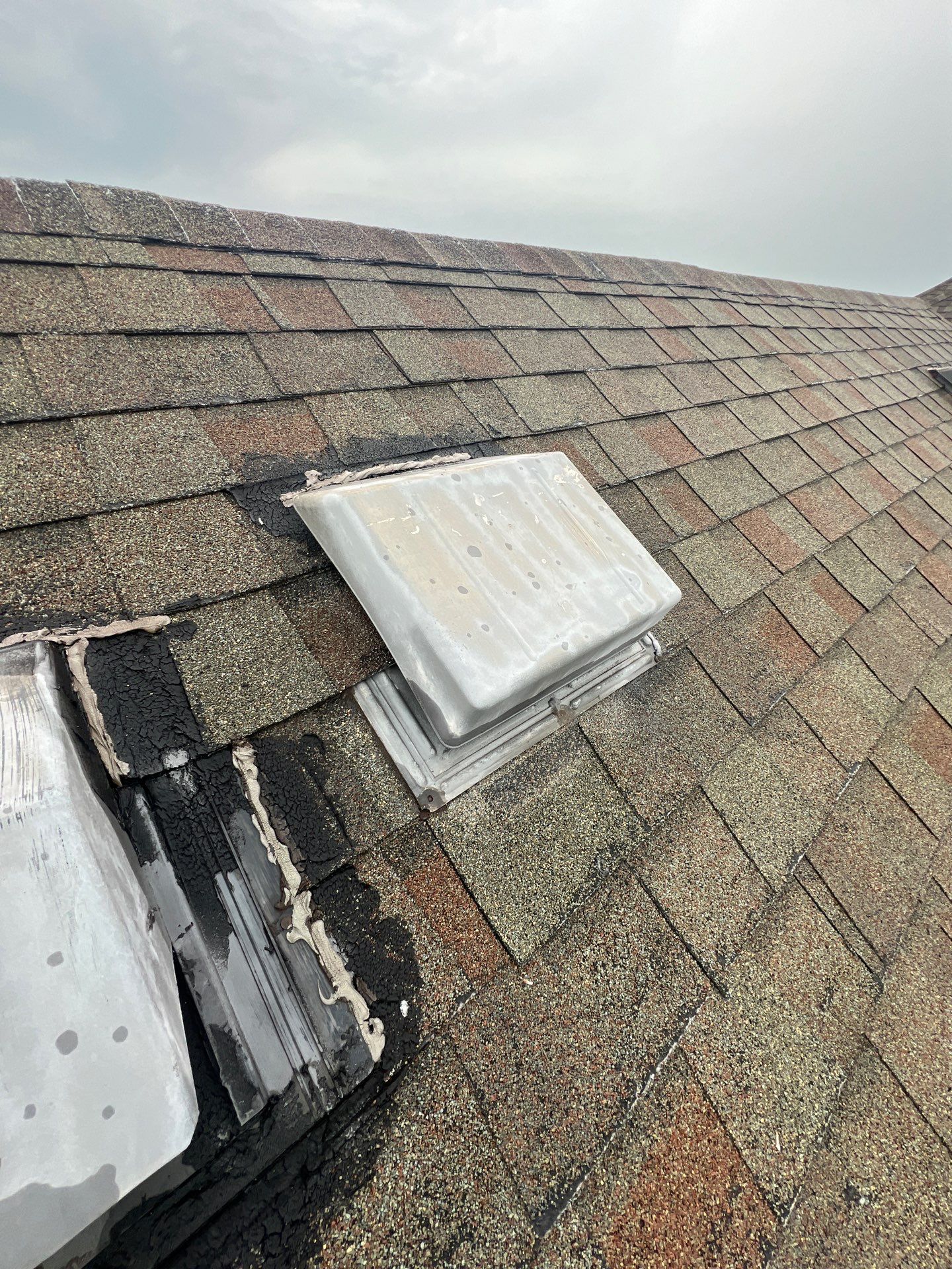 Residential Roofing Repair using Owen's Corning Duration (Lifetime) Shingles by Roof Repair Company