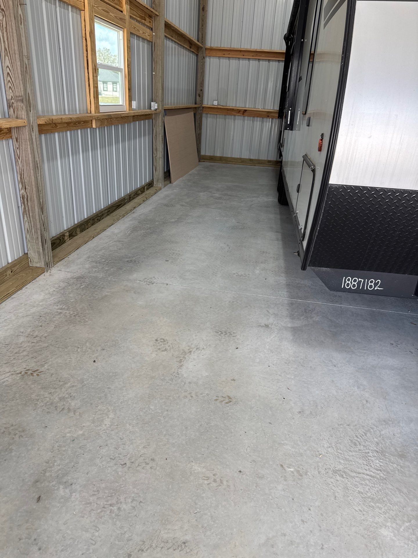 Industrial Minimalism: Simiron Grind & Clear Finish by Performance Floors & Coating