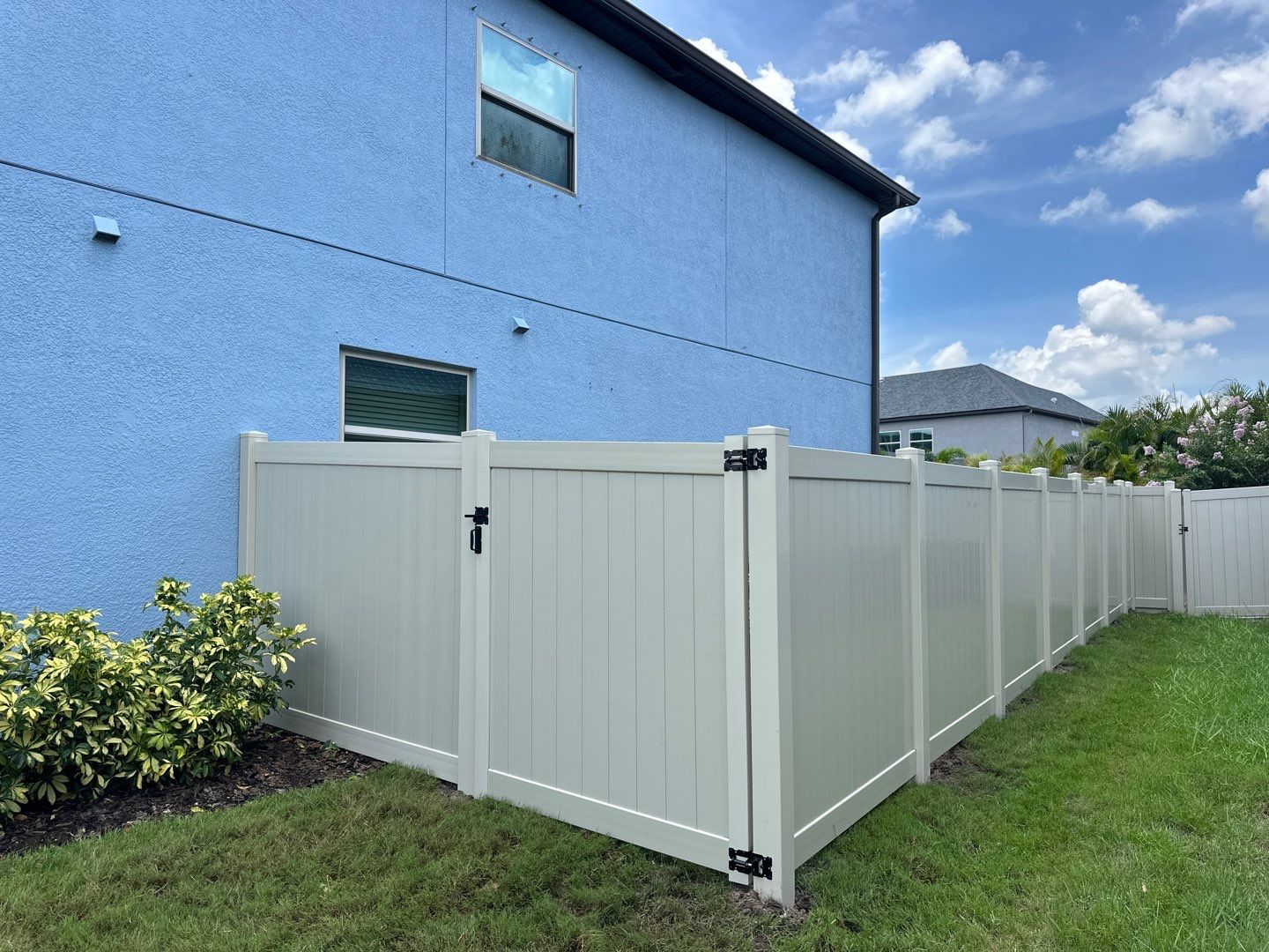 Vinyl Fence Installation using Tan Vinyl Privacy Fence by Asap fence and gates, LLC