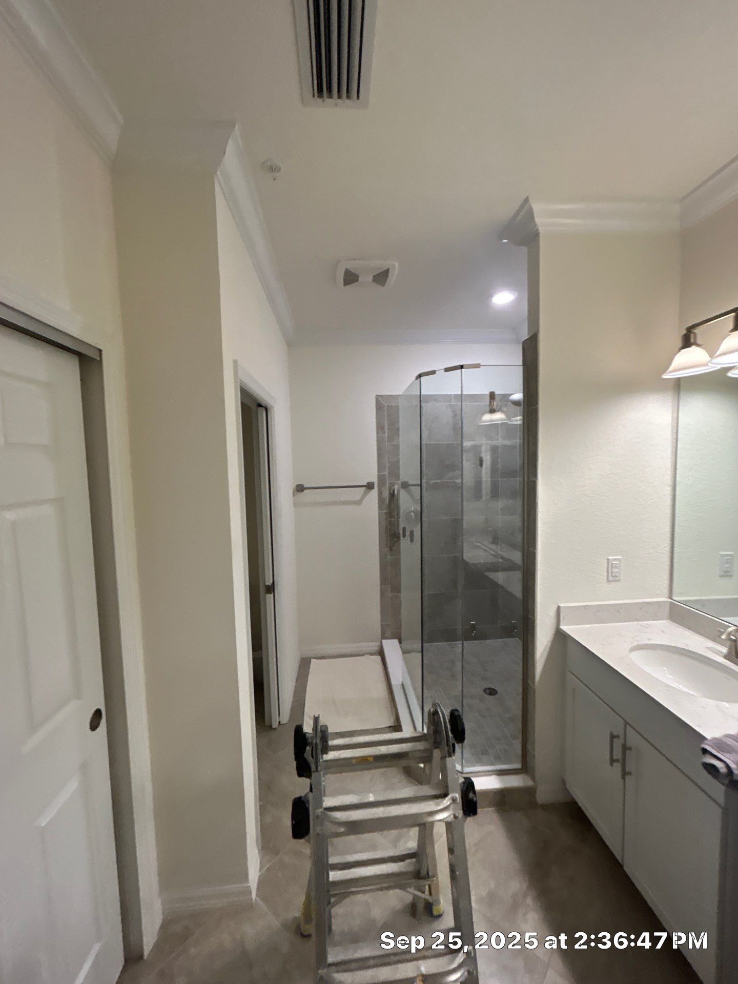 Mold Damage Inspection In Bradenton Florida by Ampm Restoration Services
