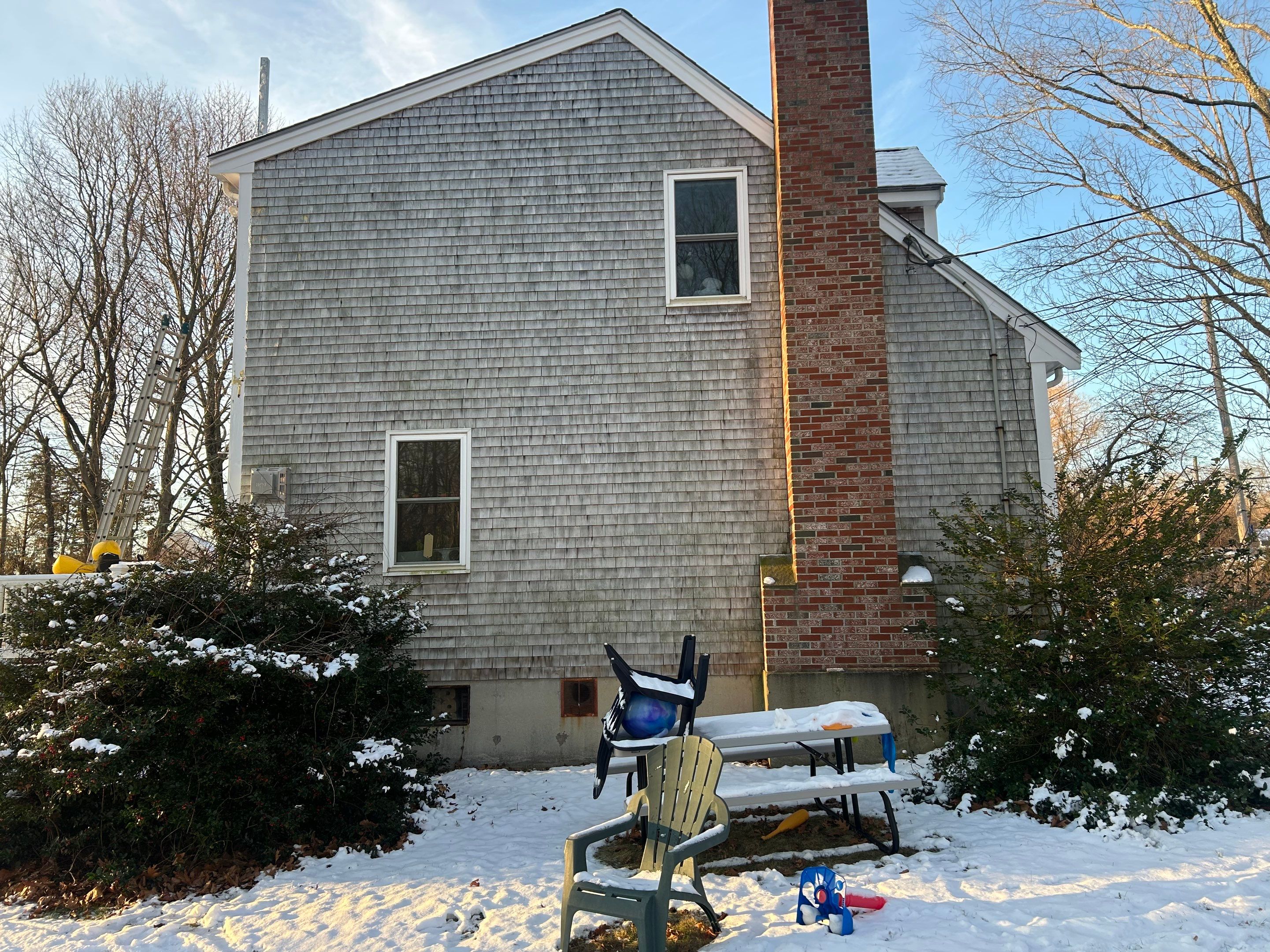 James Hardie siding in Dream Collection color - Dighton, MA by UBrothers Construction