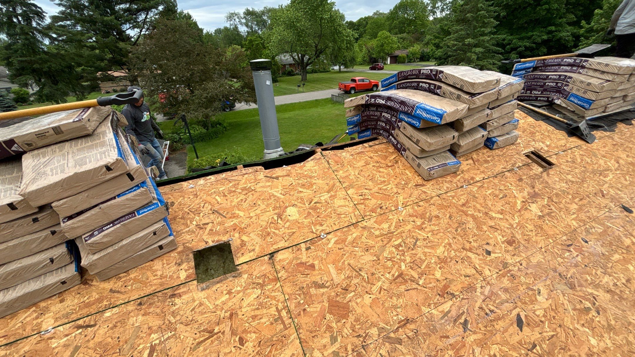 Roof Replacement using CertainTeed Landmark Pro by 180 Contractors