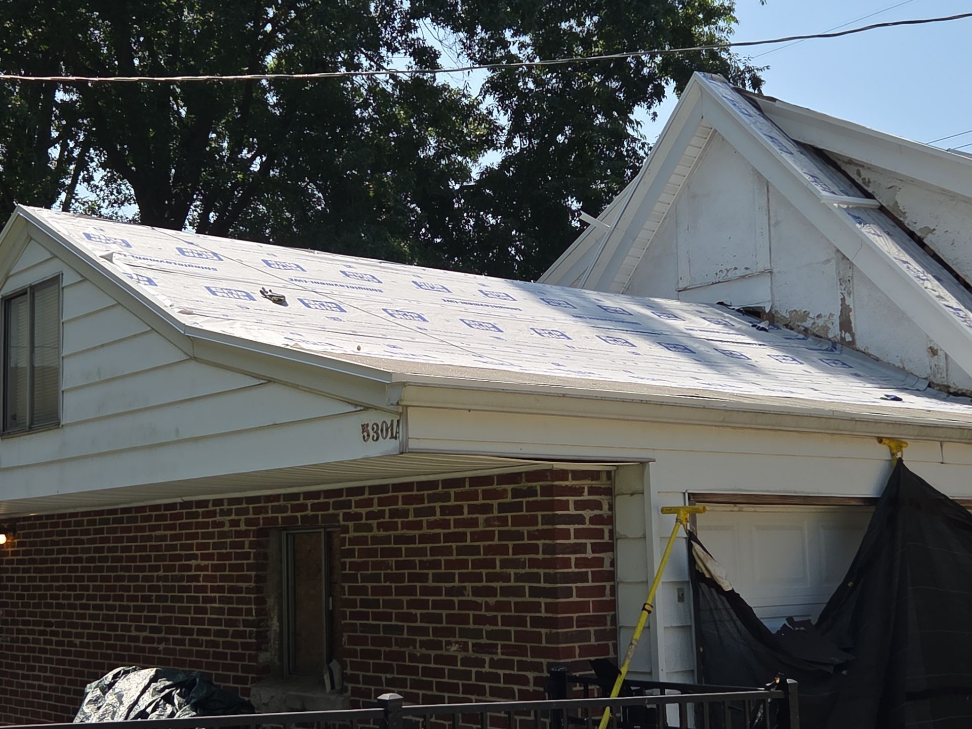 Charleston WV IKO Dynasty Roof Replacement – Premium Asphalt Shingles & Expert Installation by Mr. Roofer