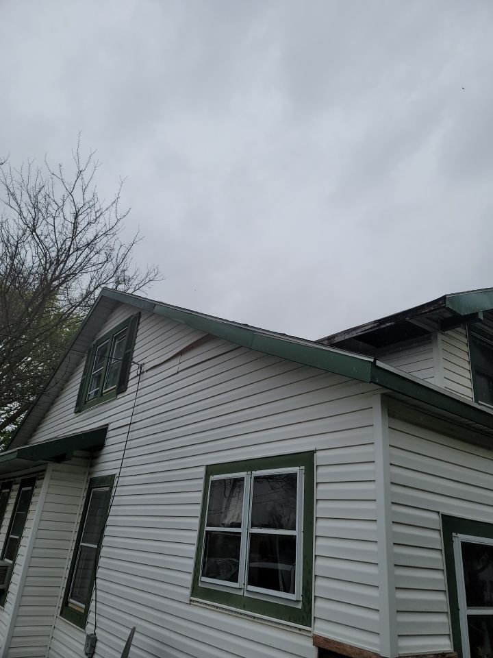 ATLAS PINNACLE COLOR: COASTAL GRANITE DRIP EDGE: WHITE by Eagle Eye Roofing