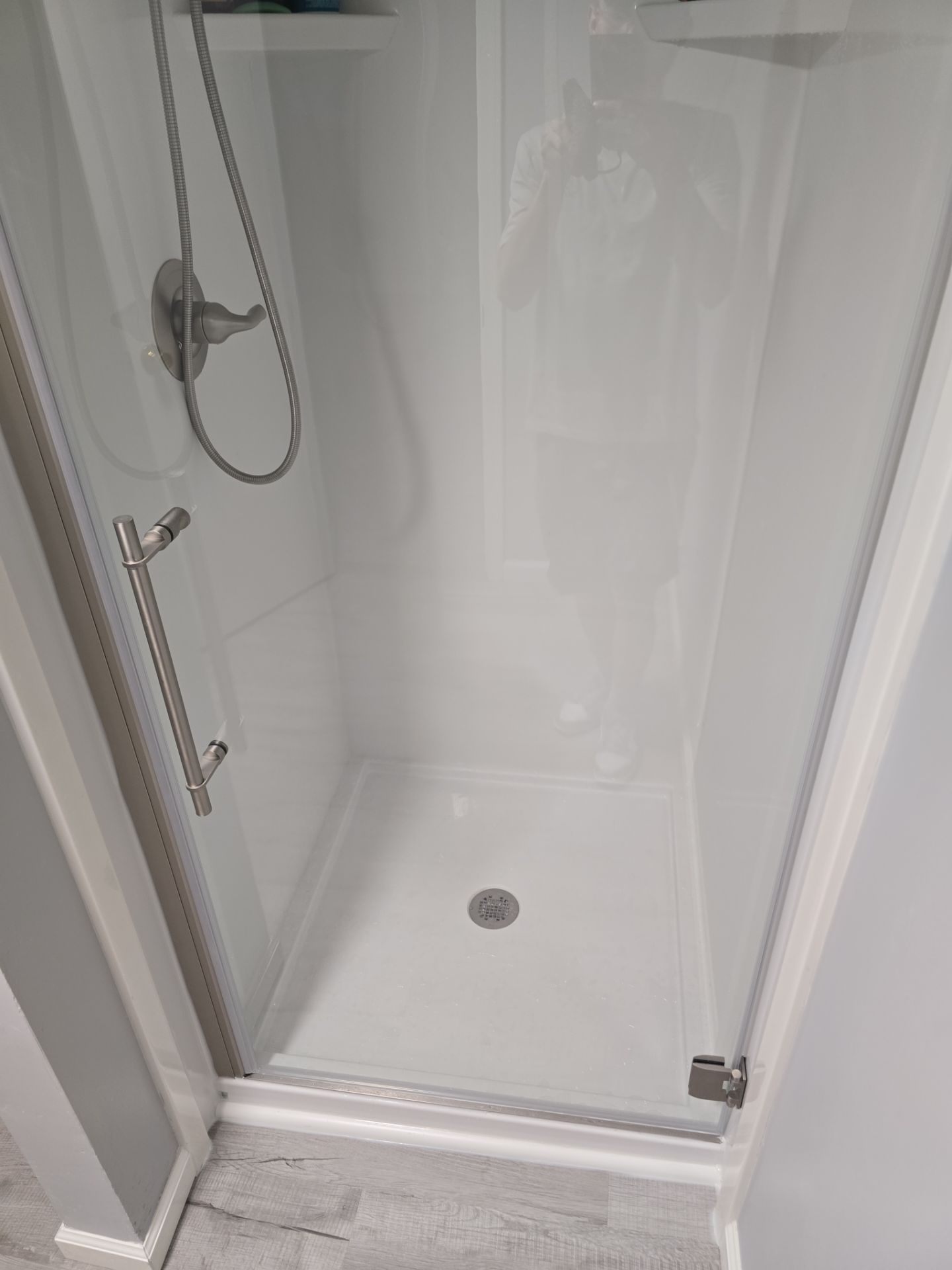 Basement Shower Replacement and Flooring by The Shower Company