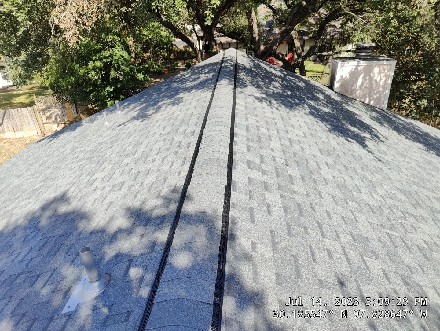 Residential Roofing Installation using Owens Corning Oakridge Estate Grey by DeZign Roofing & Exteriors
