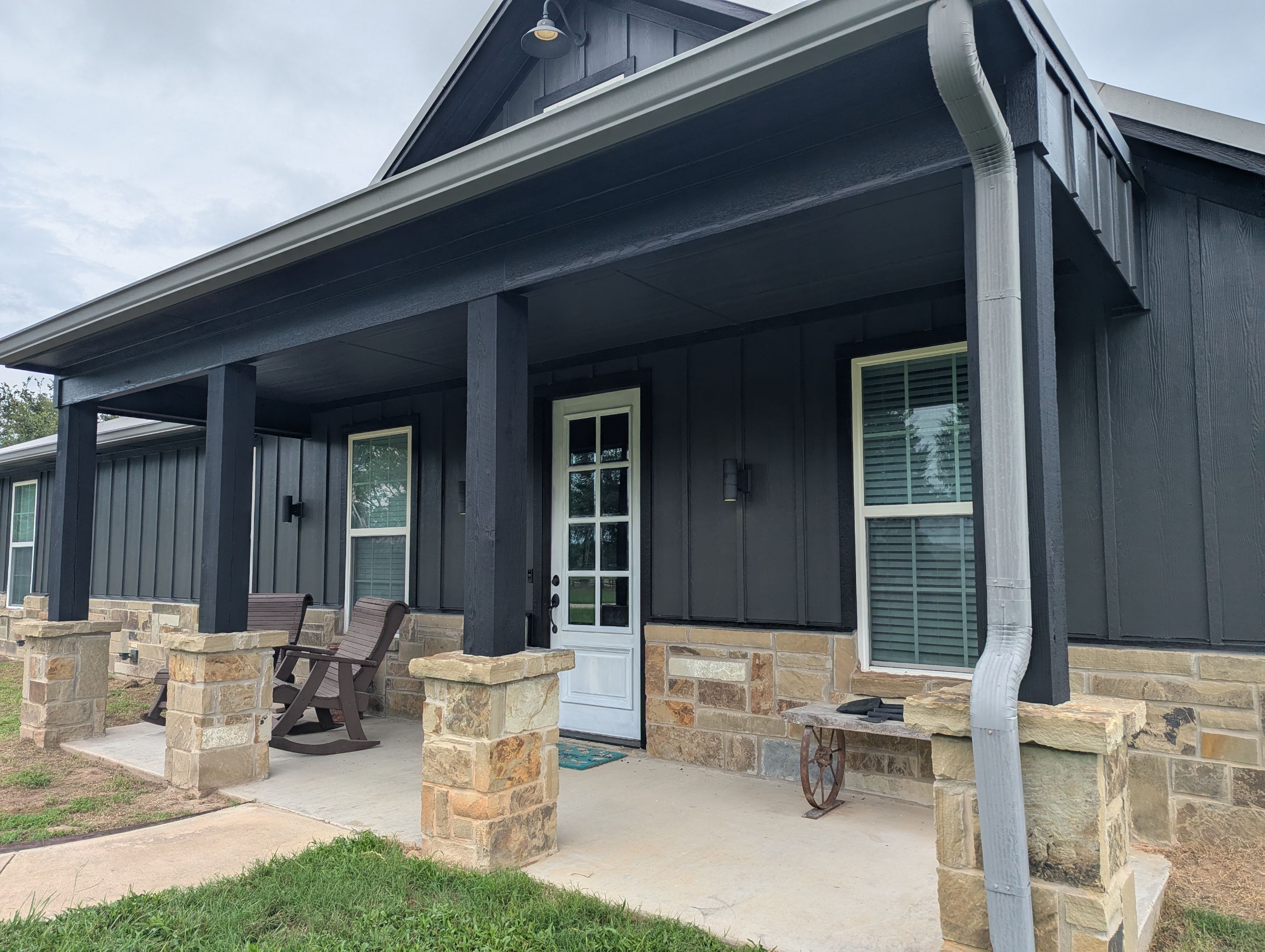A Complete Exterior Repaint in Edgewood, TX by Quality Coats Painting