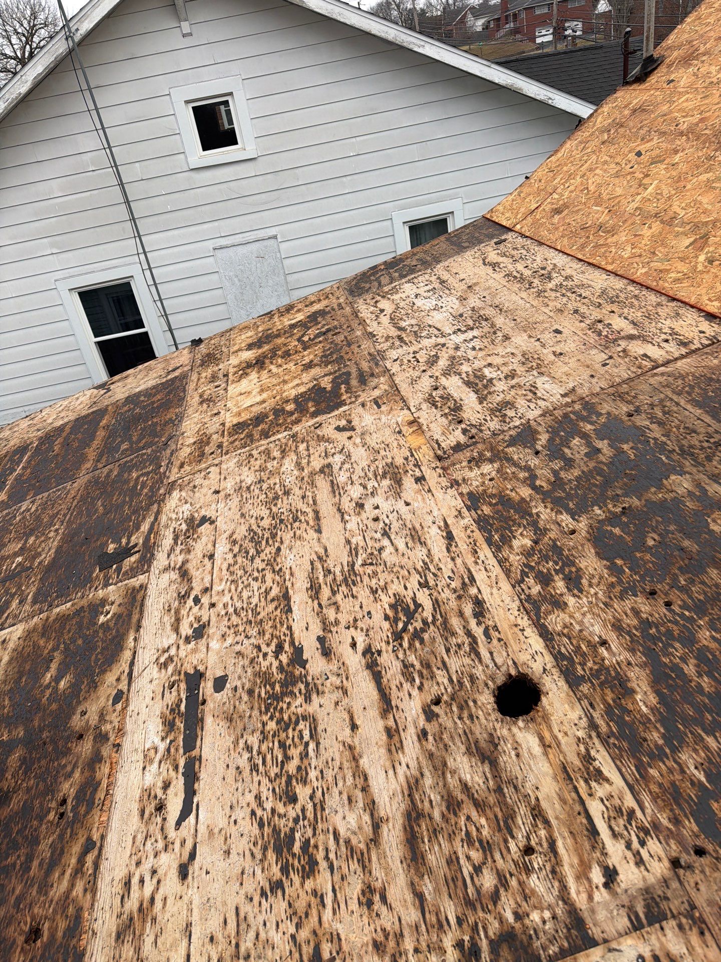 Residential Roofing Installation using GAF Timberline HDZ Biscayne Blue by Rainstoppers Roofing