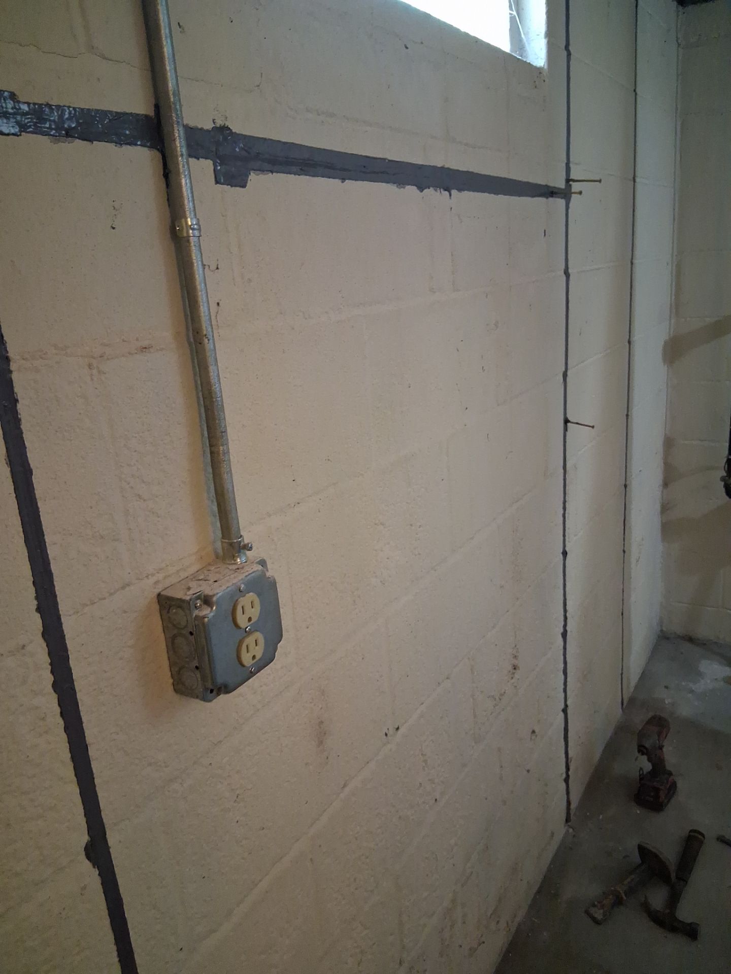 Wall Reinforcements and Repair by Toledo Basement Repair