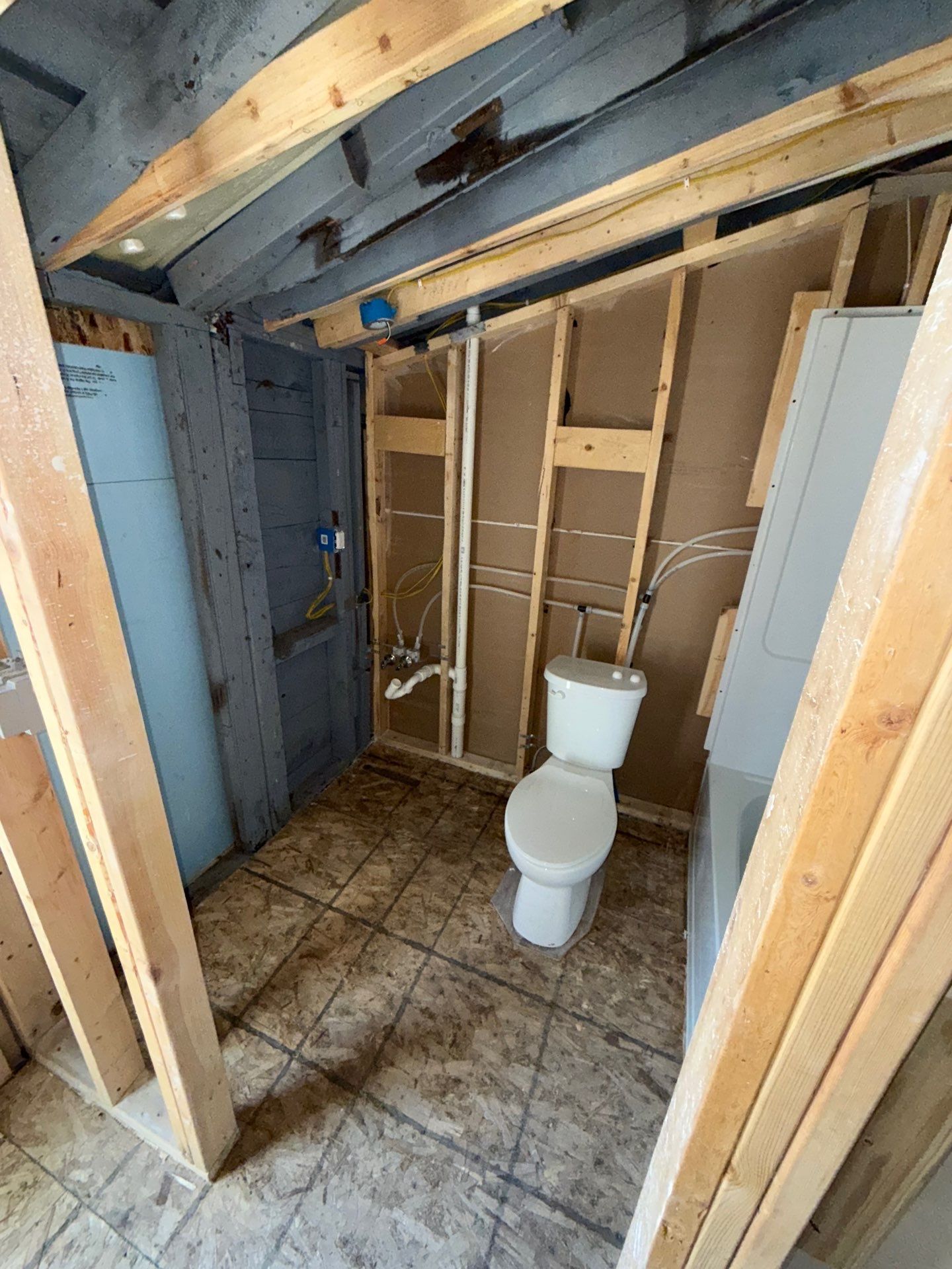 Water & Mold Remediation in Mazomanie by Dry Source Property Restoration 