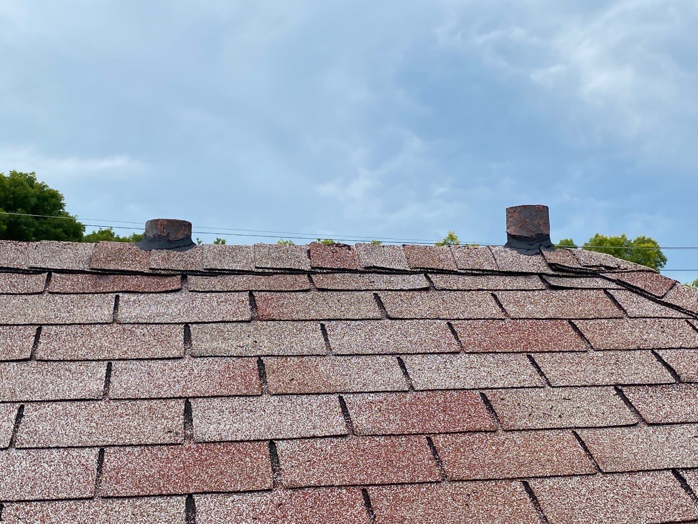 Asphalt Roof, Vinyl Siding, and Aluminum Gutter Replacement by Custom Installations