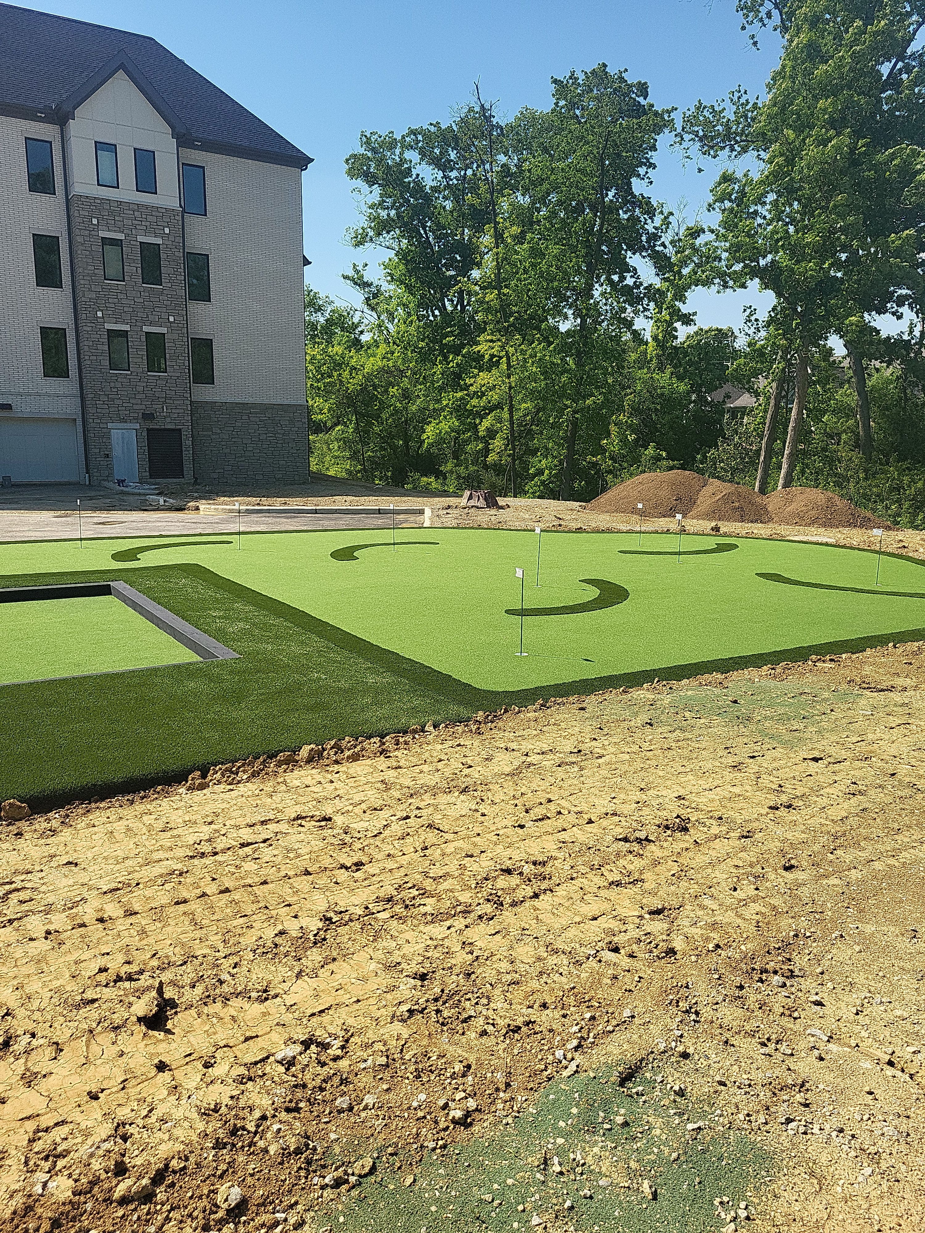 Trillium Senior Living Amenities by Southwest Greens Midwest