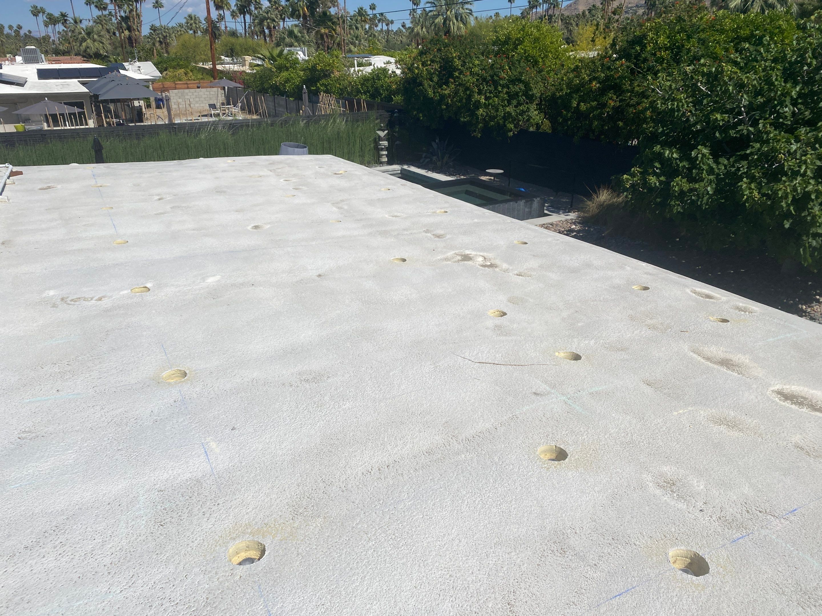 Palm Springs: Mid-Century Home by Goat Solar Inc. 