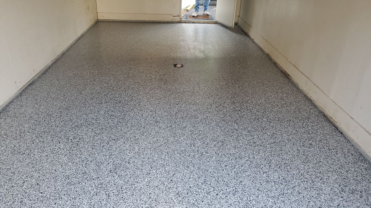 Garage in Nashua, NH 03062 by Symphony Concrete Coatings