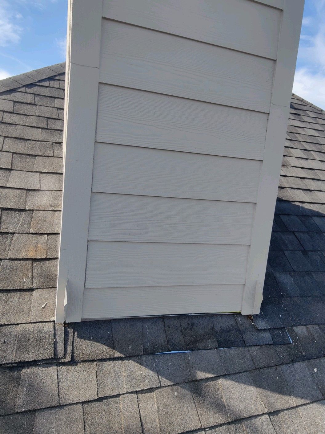 Residential Roofing Installation using Certainteed Landmark Moire Black by Galvan Roofing and Construction