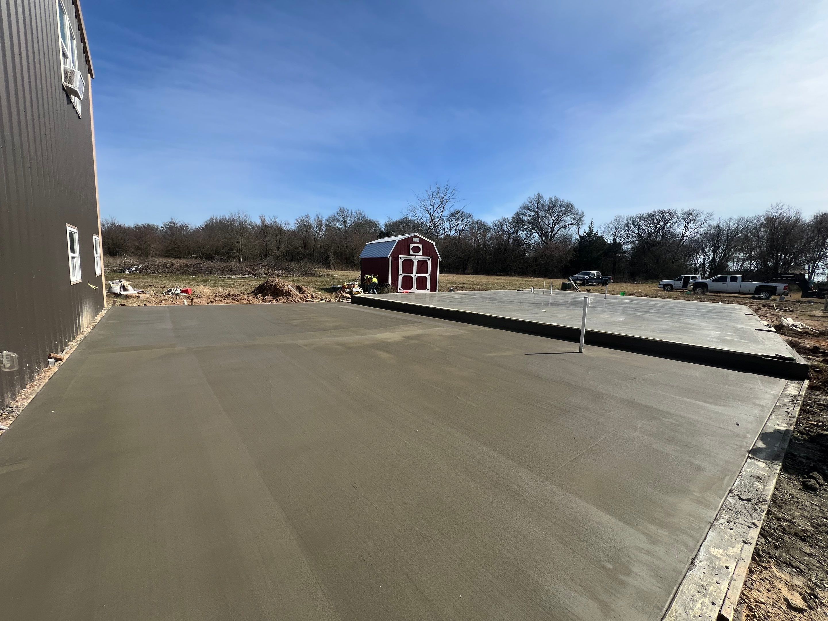 Kemp TX Barndominium Concrete Addition with Breezeway by Rodriguez Concrete Construction