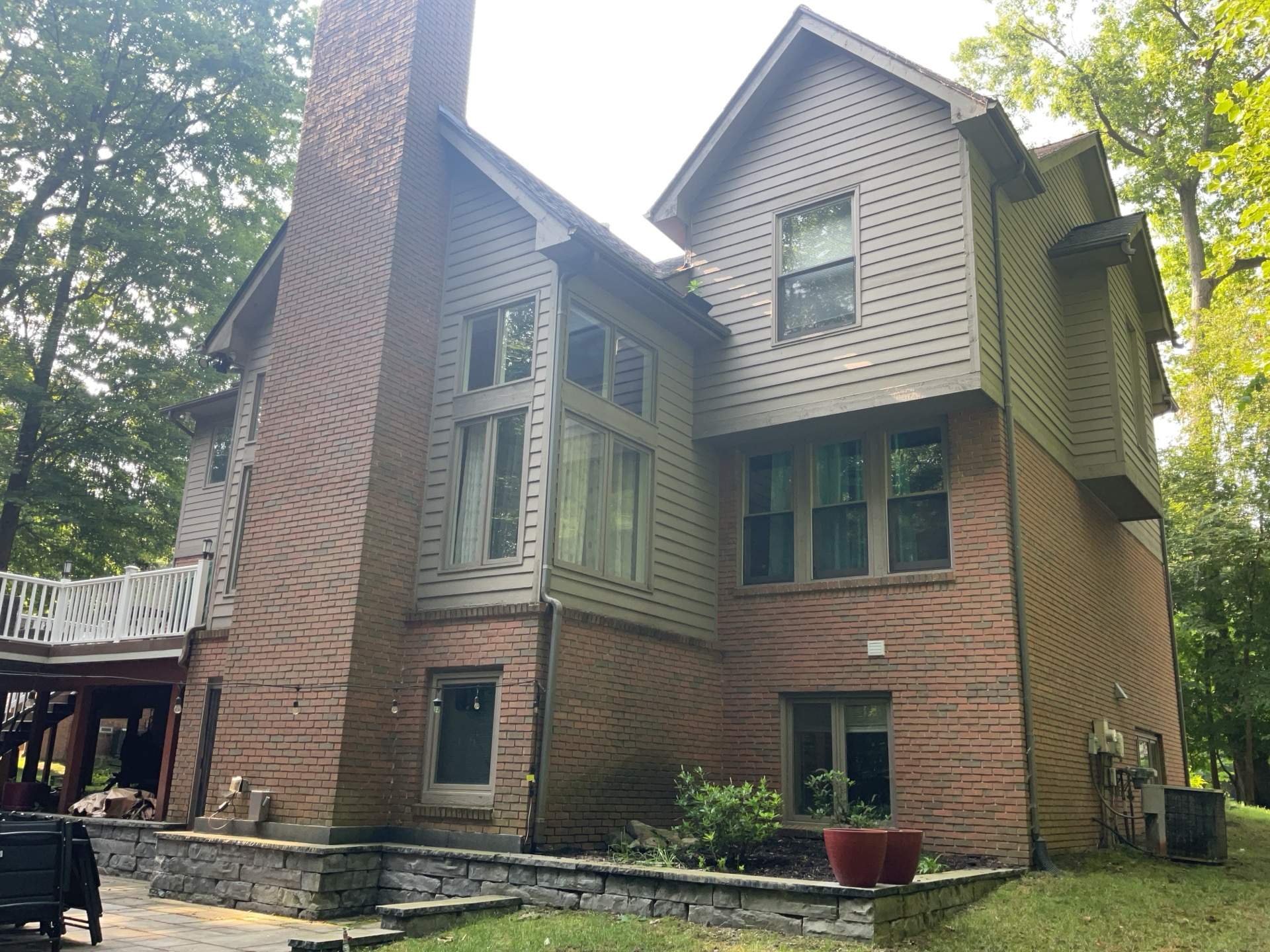 Siding Replacement using Alside S7 Cedar Mill Grain Cape Cod Grey by 180 Contractors