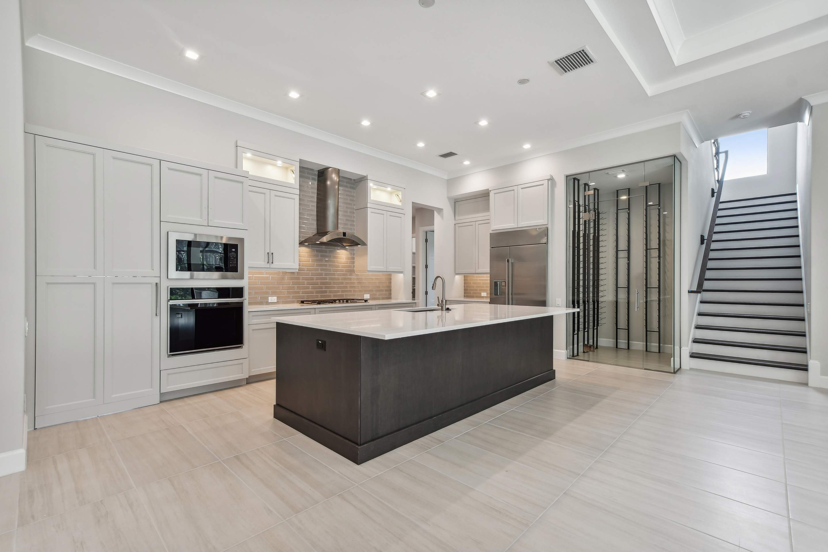 Vincenza by Lyons Heritage Tampa, LLC