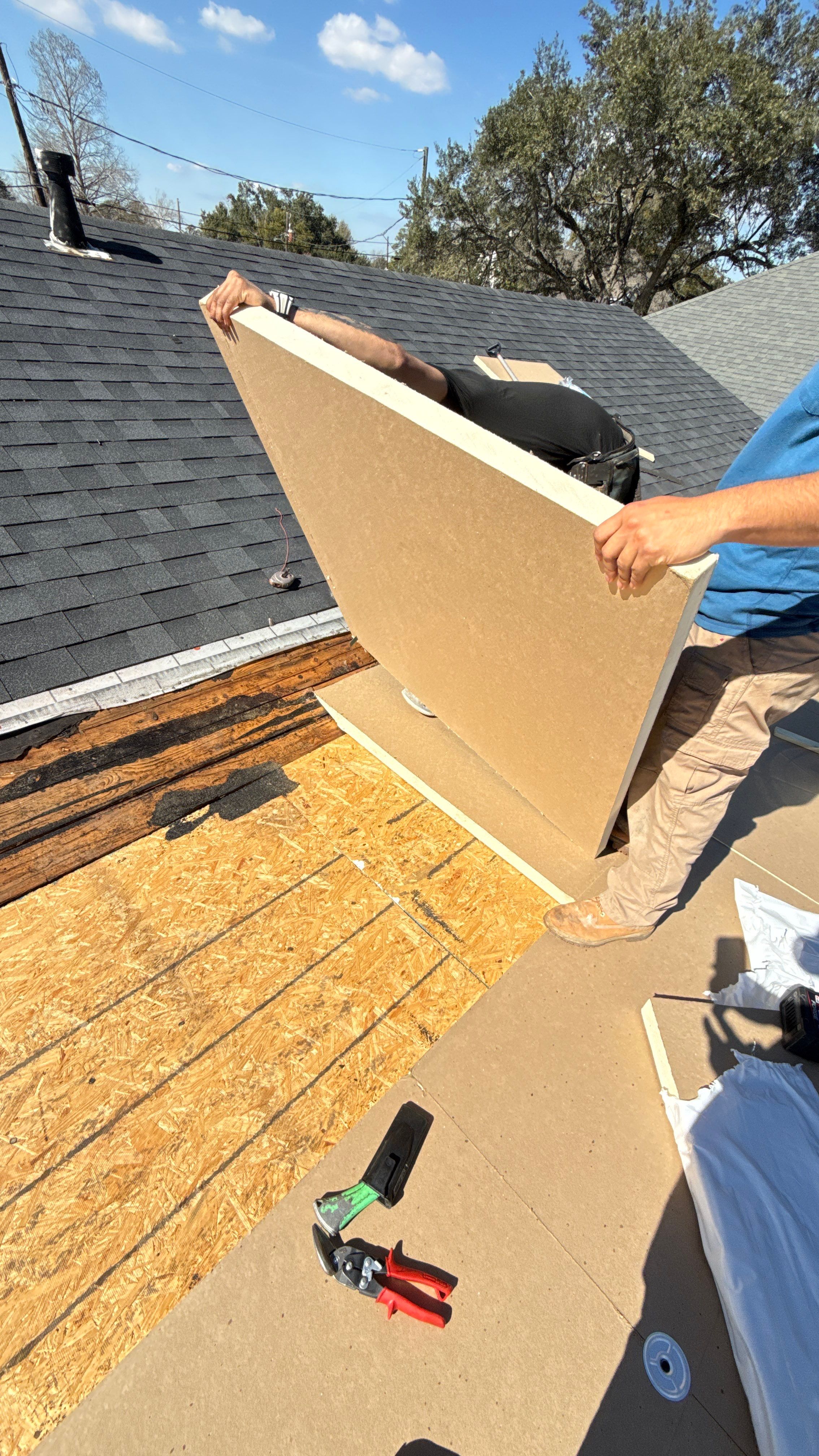 Roof Replacement in New Orleans by HDS Contractors