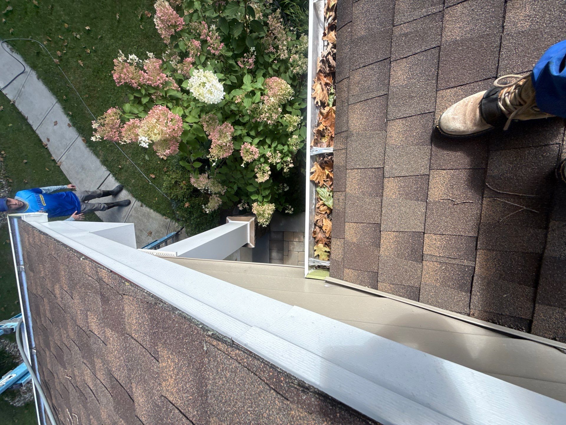 Gutter Cleaning in Freehold, NJ by Clearview Washing