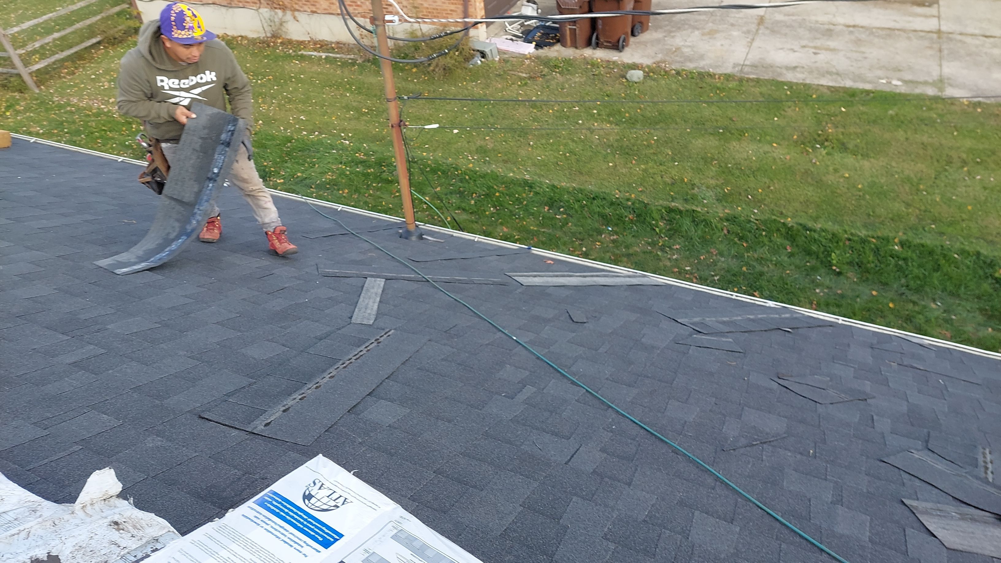 Liberty Township - Pristine Black by Tamlin Roofing