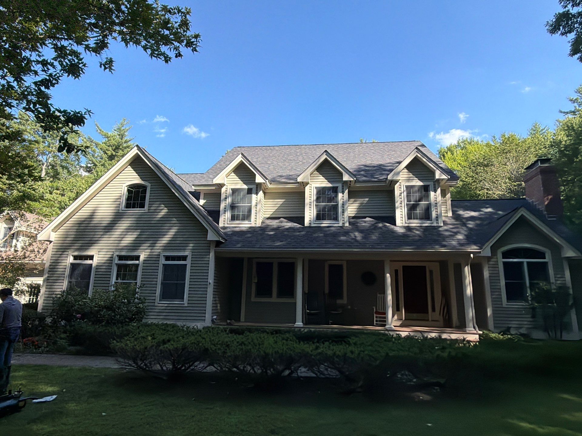 š IKO Roof Transformation in Berwick, Maine! š²šØ by Tall pine roofing