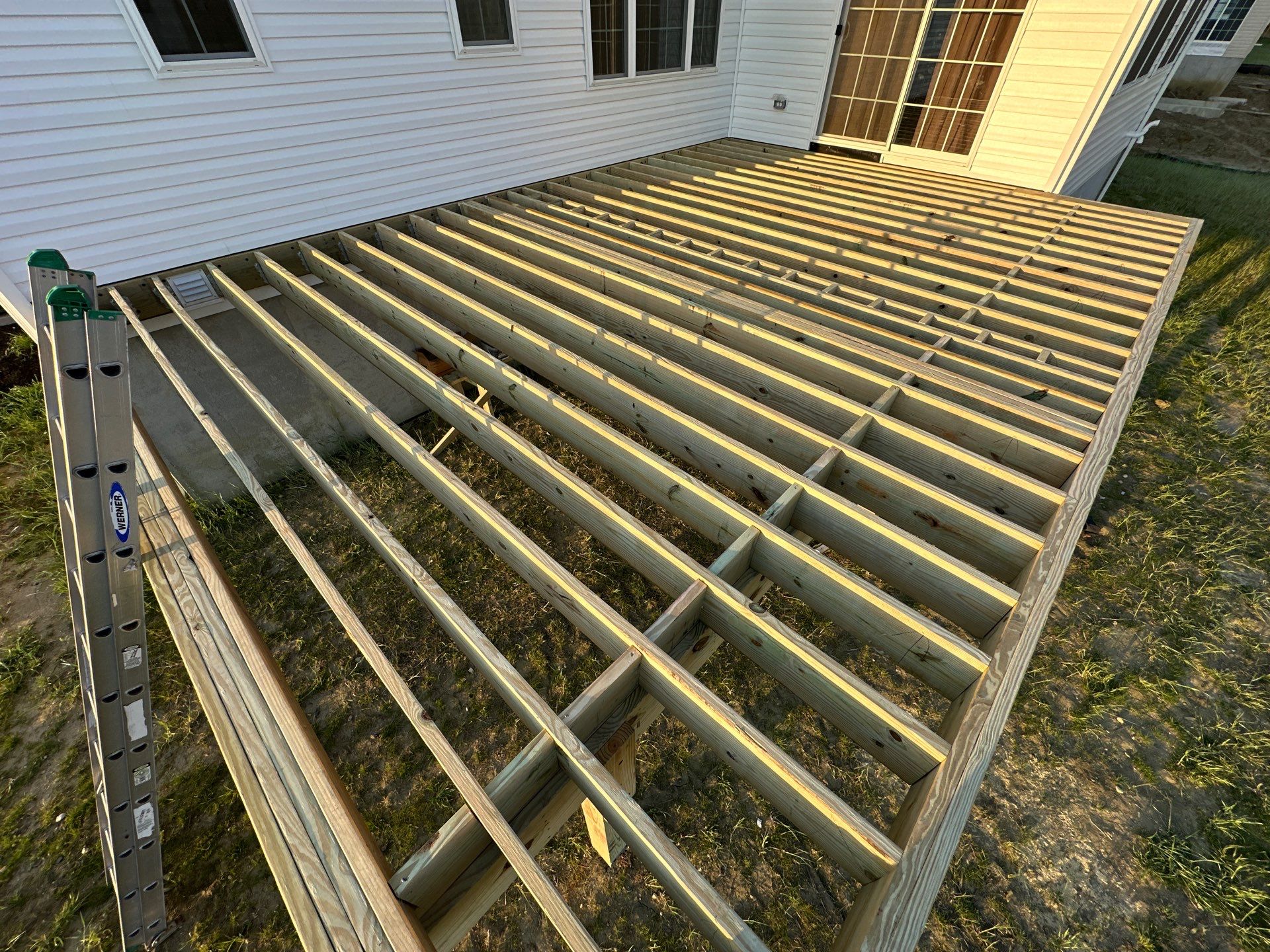 New deck + Manual Louvered Pergola by deck guardian