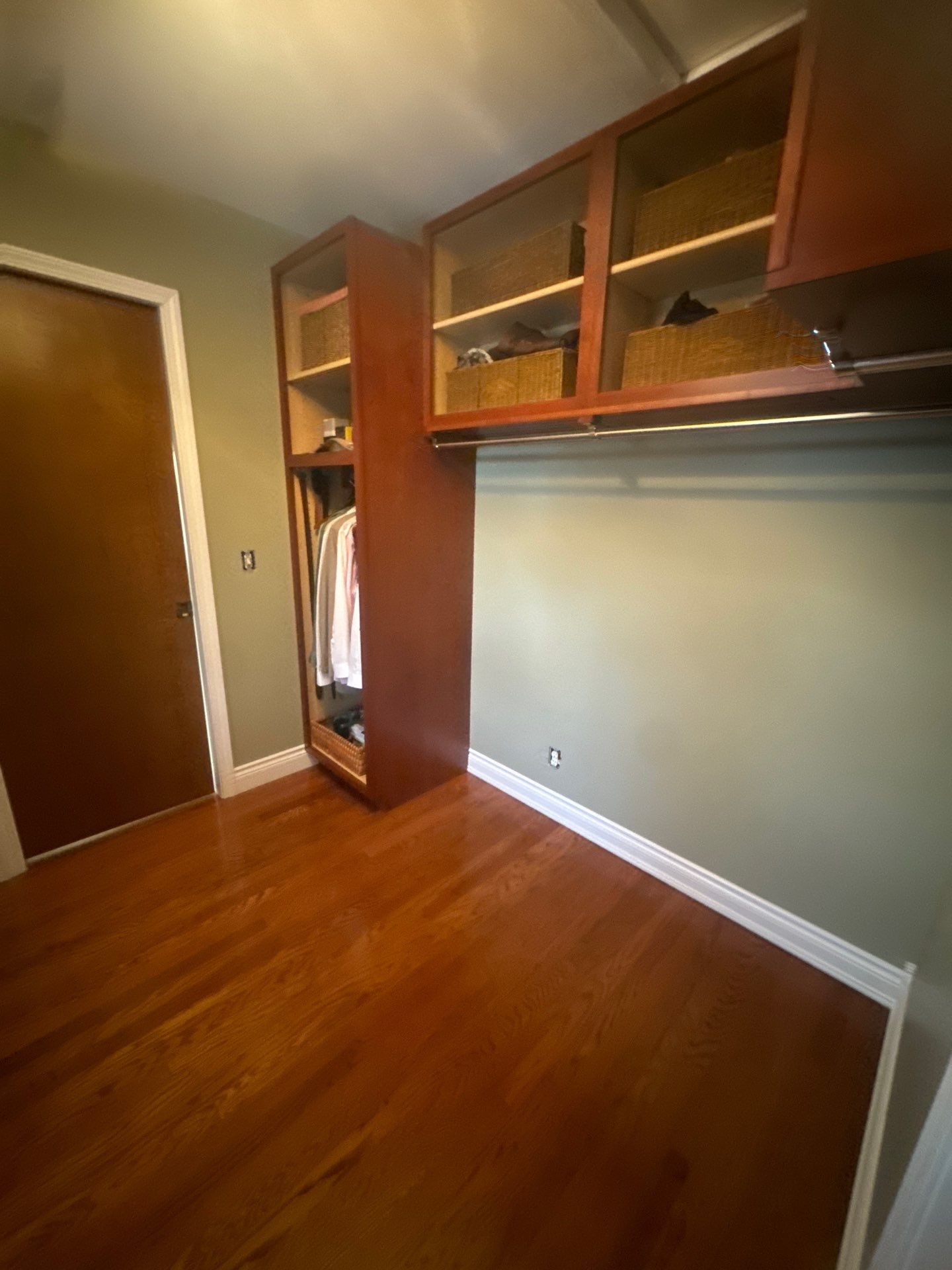 Interior Repaint & Trim Refinishing – Spring Lake, Michigan by Gordon Painting