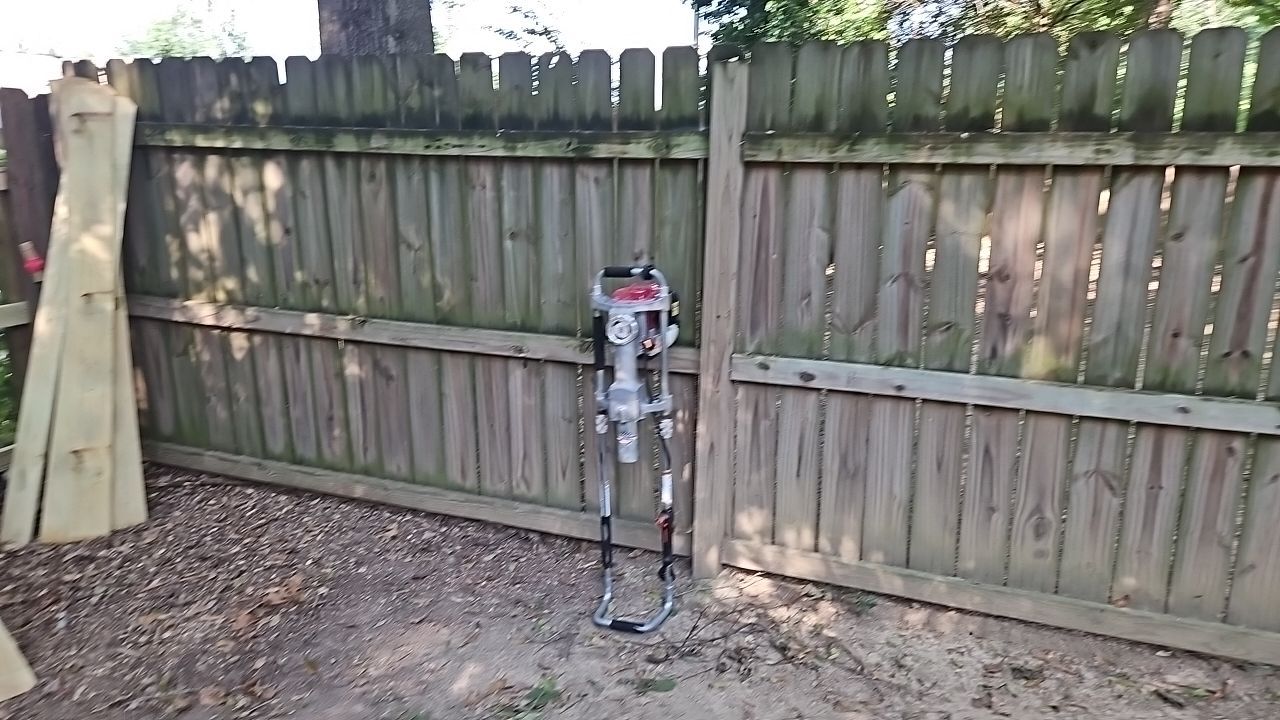 Berry Road - Fence Installation  by Pillar and Pine