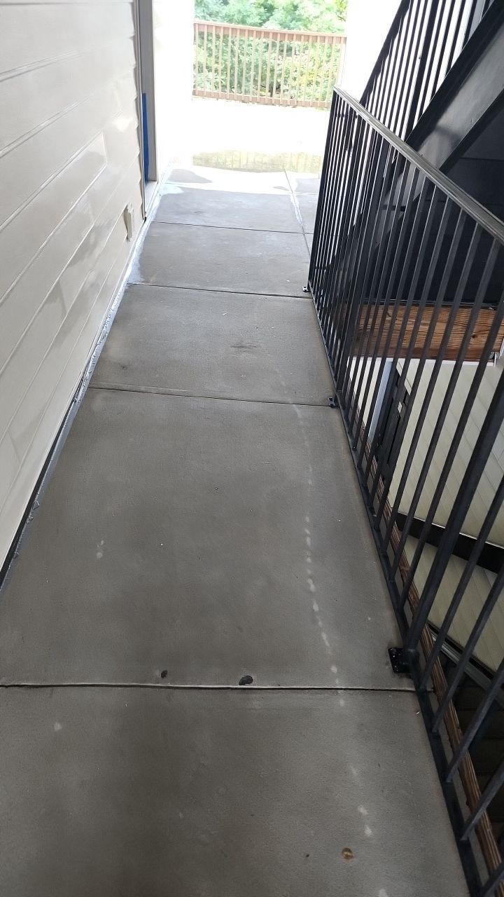 Appartment cleaning by Power Wash Masters LLC