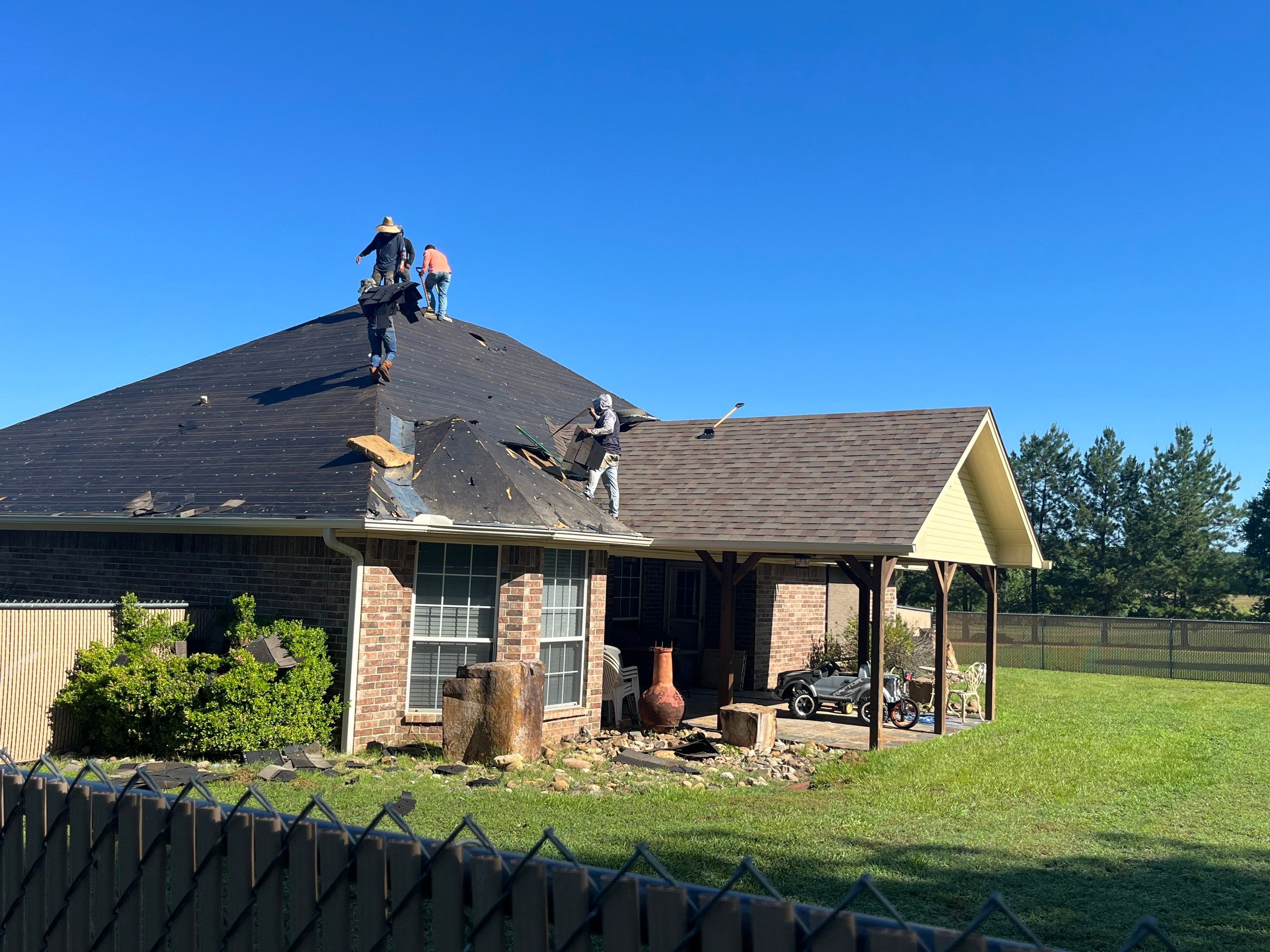 Residential Reroof: 40 Year Impact Rated Architectural Shingle by Hostetler Roofing