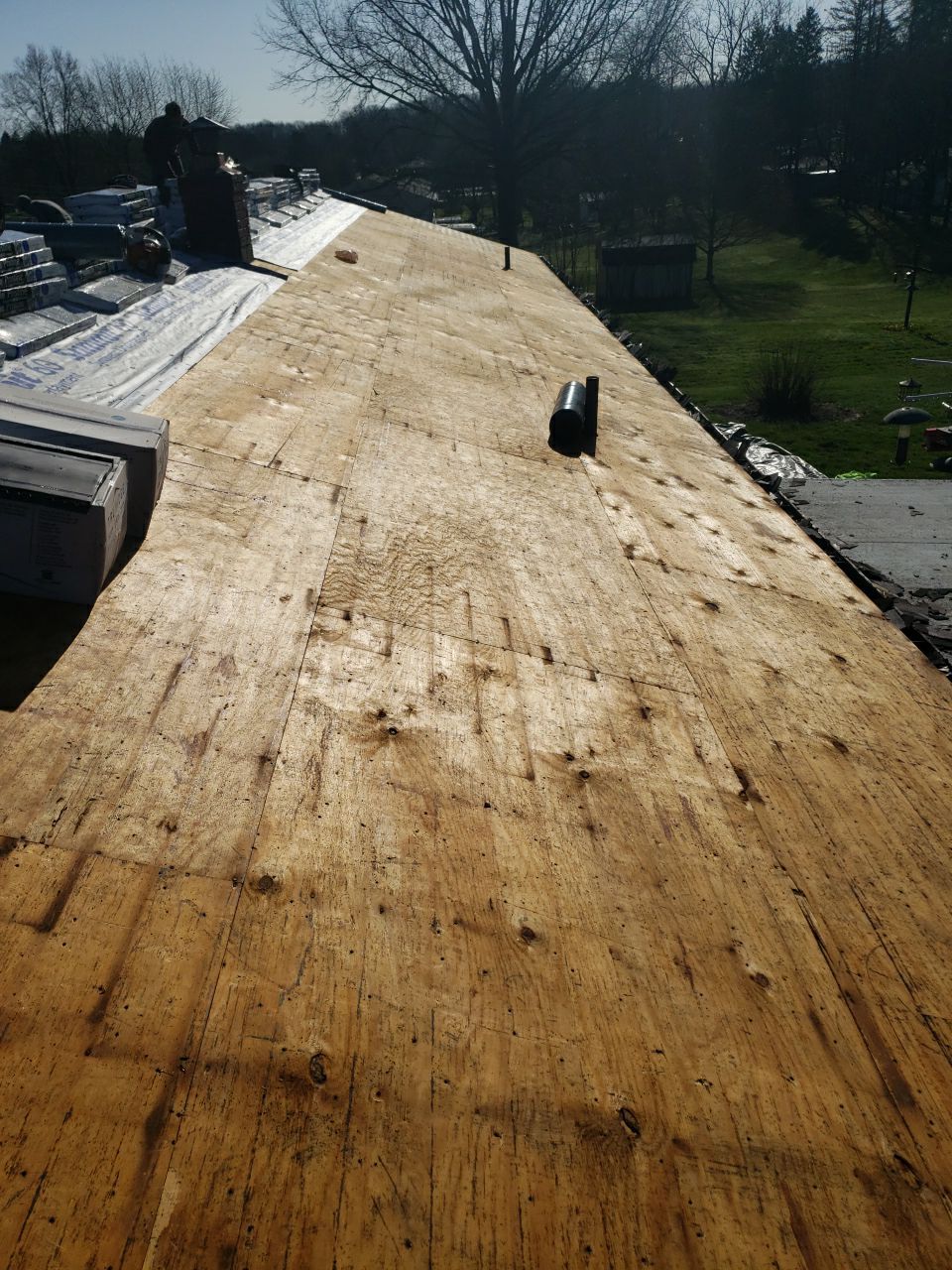 Brand: Atlas Pinnacle Color: Pristine Scotchgard Copper Canyon Drip: Musket Brown by Eagle Eye Roofing