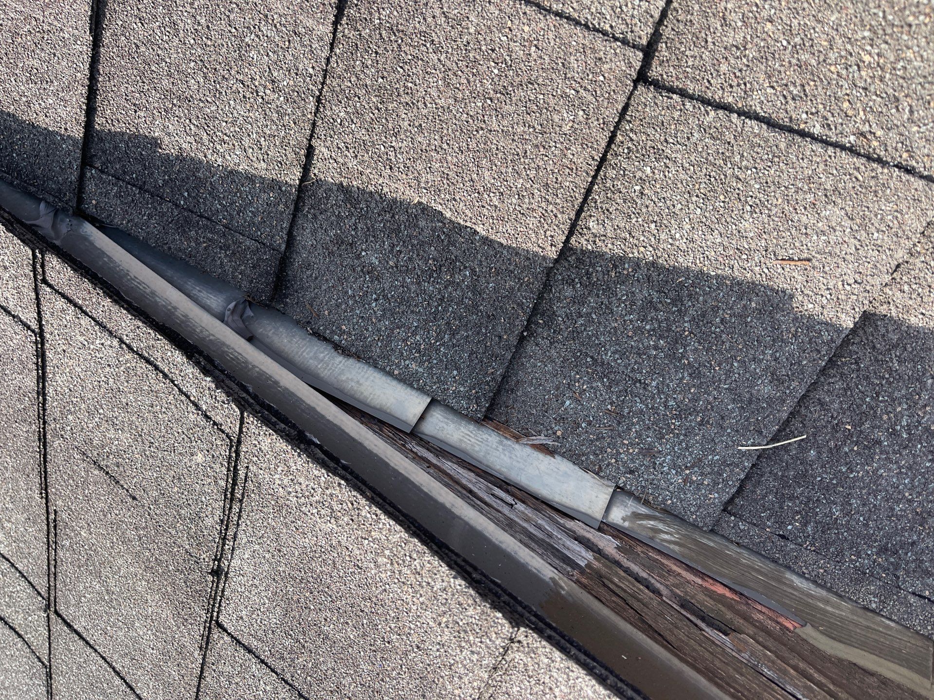 Hail Damage using Owen's Corning Duration (Lifetime) Shingles by Roof Repair Company