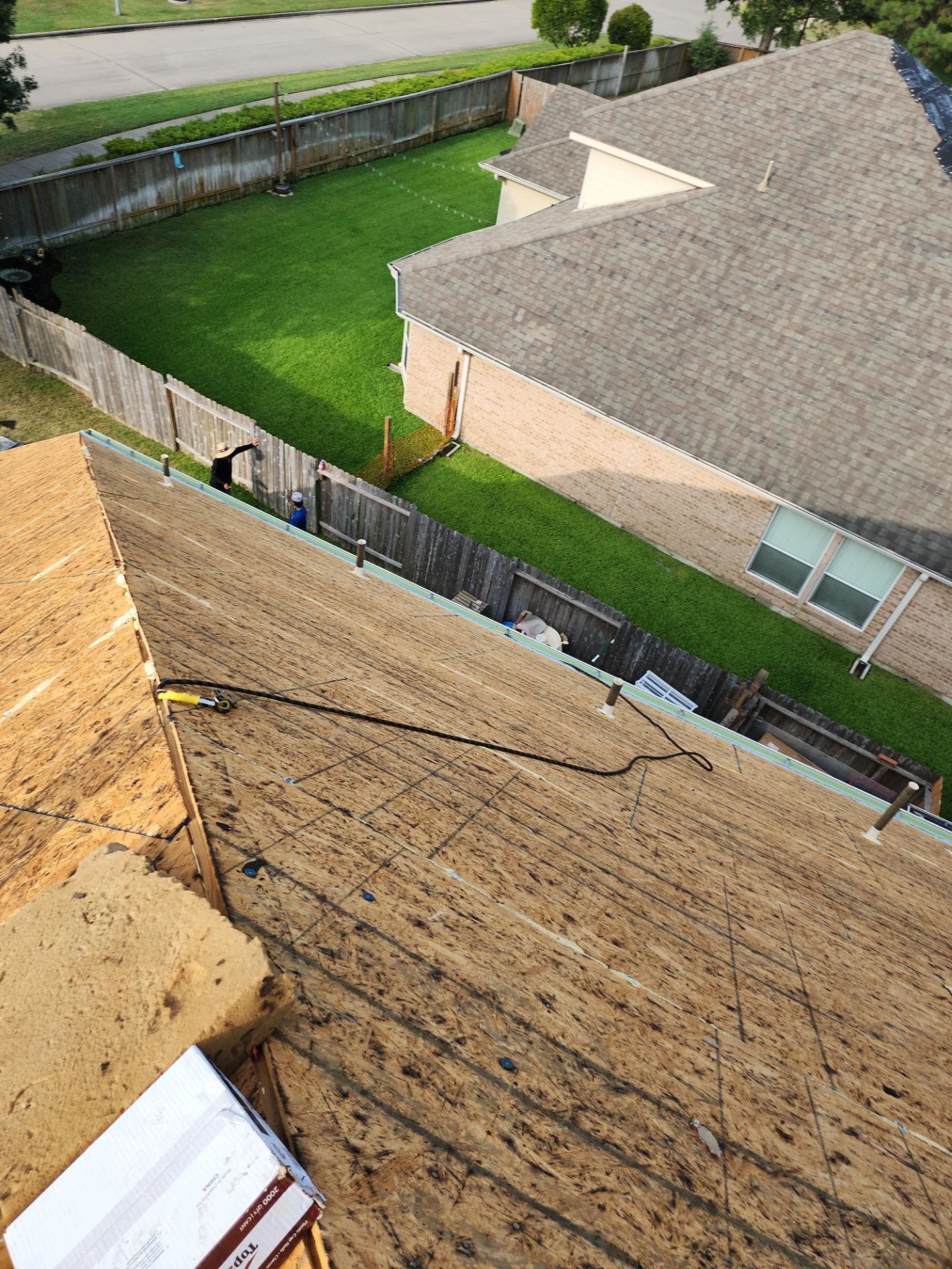 Residential Roofing Installation using Owen's Corning Duration (Lifetime) Shingles by Roof Repair Company